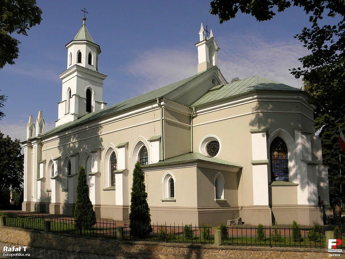 Photo showing: Zabytkowy kościół w Promnie.