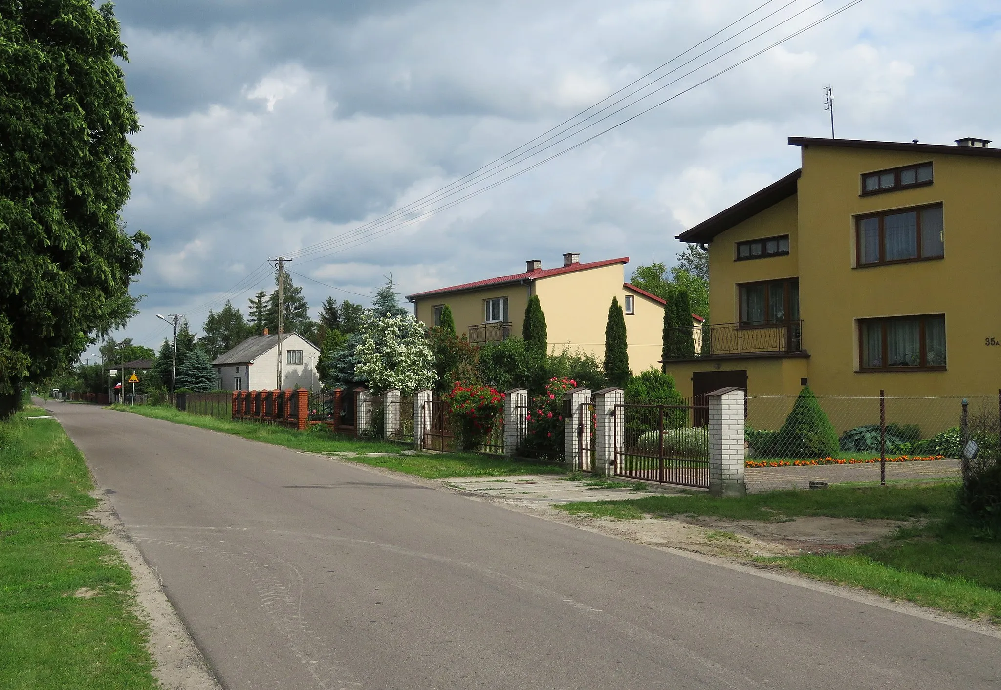 Photo showing: Czerwonka Parcel