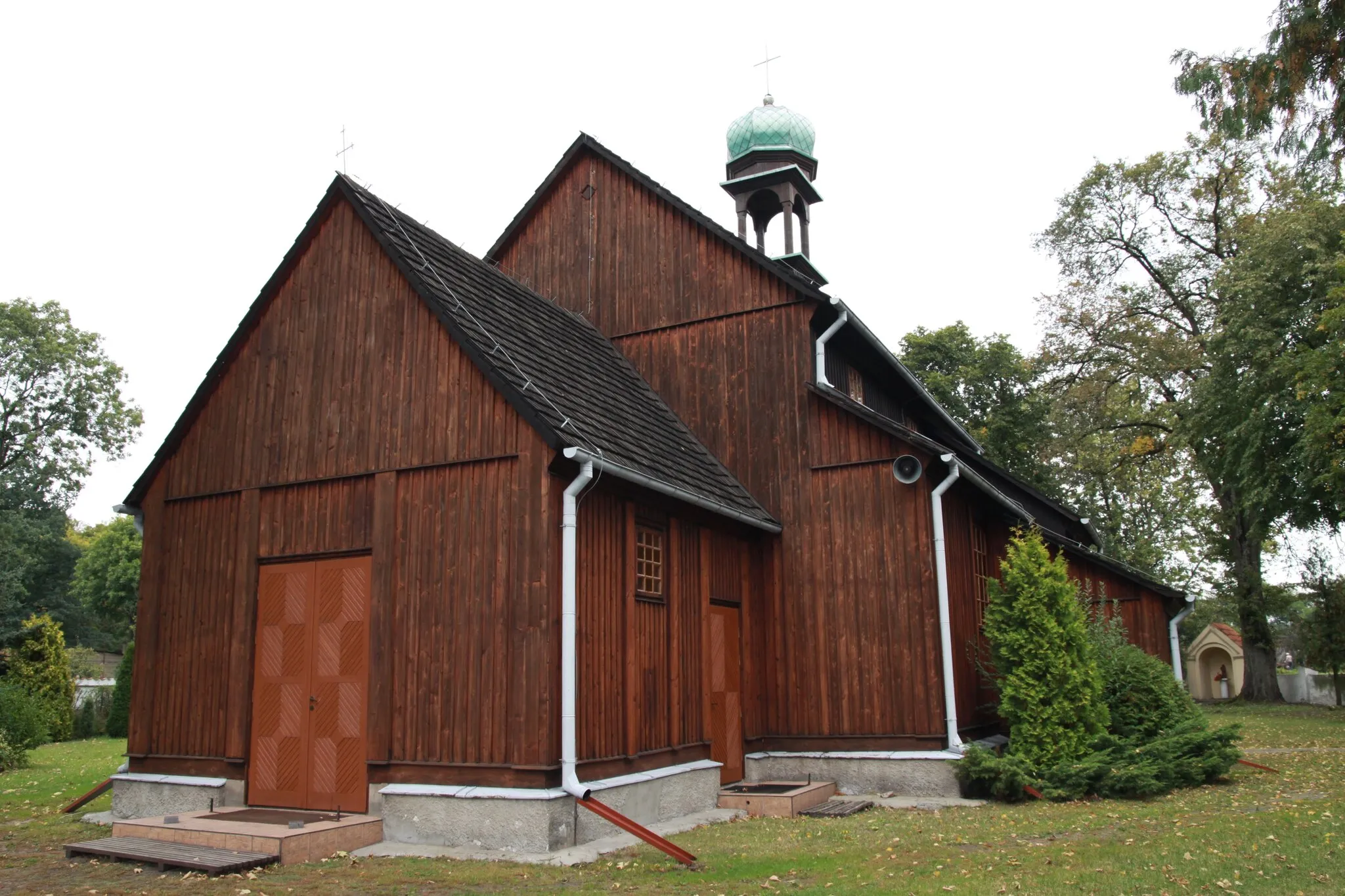 Photo showing: Grochów - kościół parafialny pw. św. Tomasza Apostoła, drewn., 1681 (zabytek nr 314/405 z 11.07.1967)