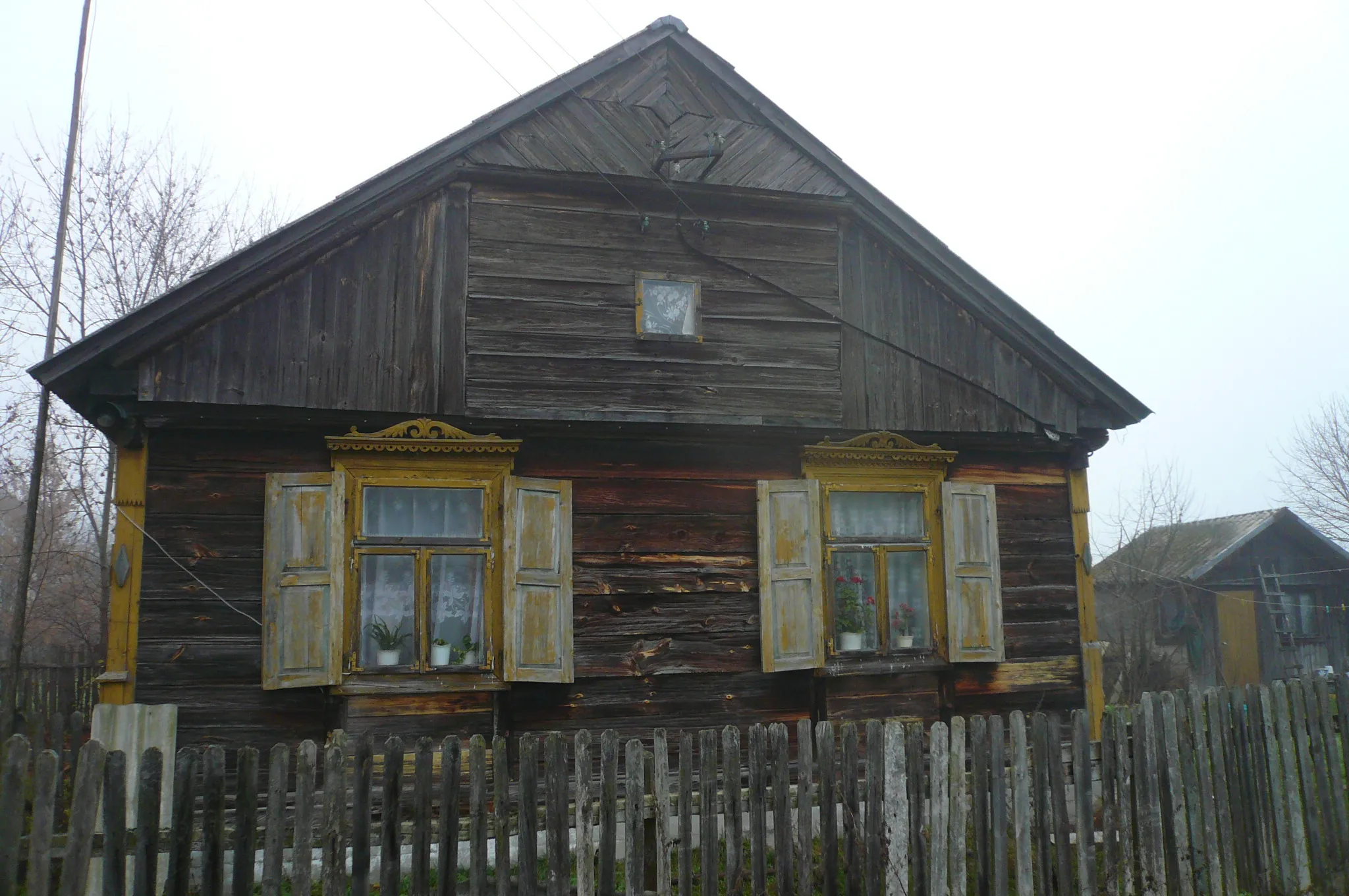 Photo showing: The White Kurpie house in Białebłoto-Kobyla
