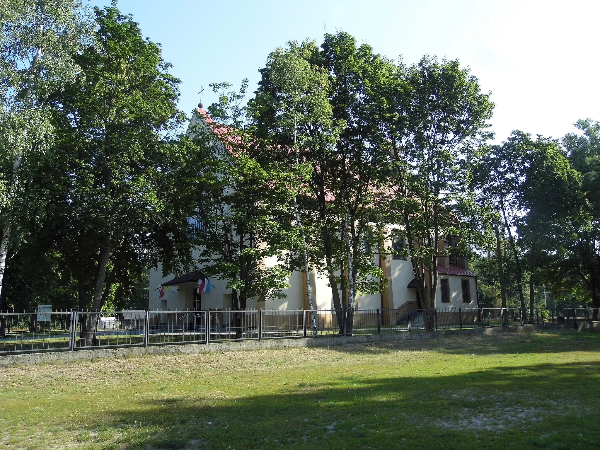 Photo showing: widok kościoła pw. Św. Stanisława Kostki w Jerzysku, diec. drohiczyńska