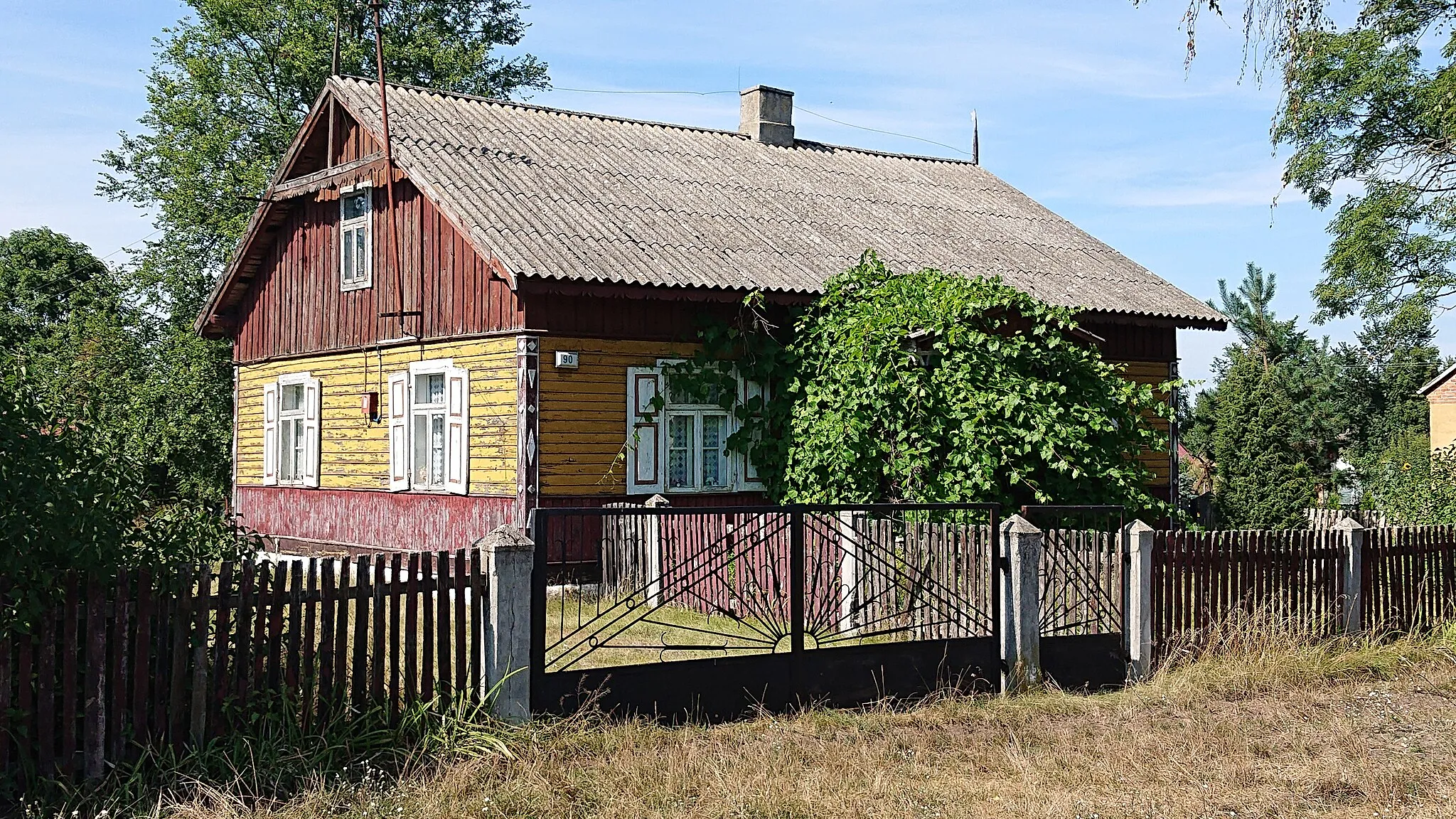 Photo showing: Wooden house in Olszewka, Jednorożec commune, Kurpie (Green Forest), Poland