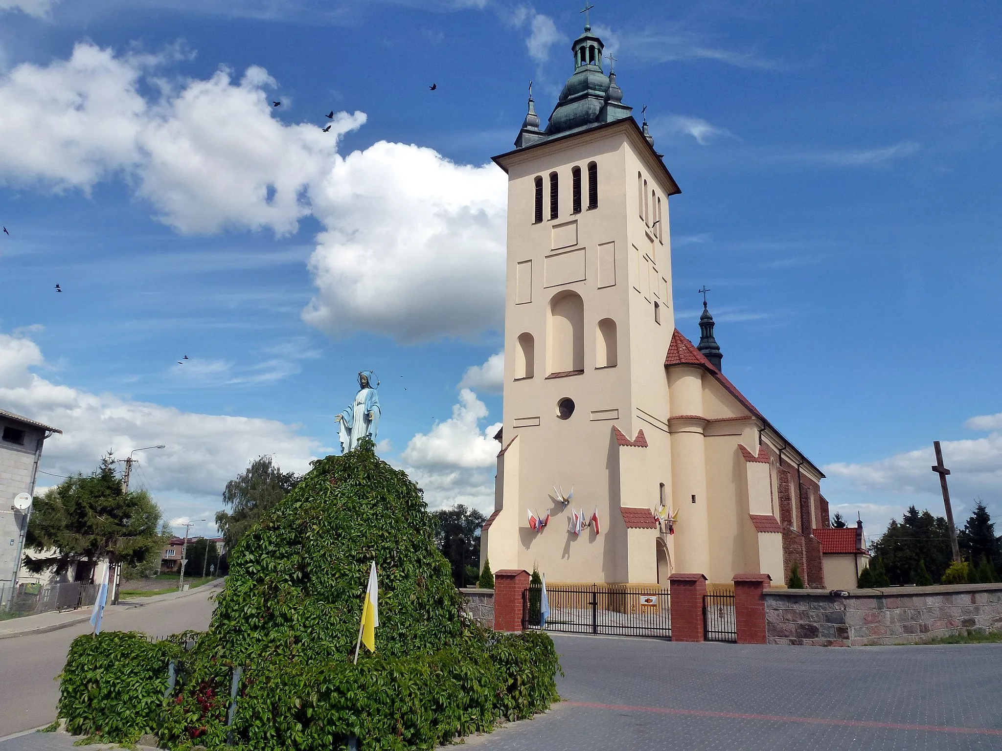 Photo showing: 16 century church in Krzynowloga Mala, Poland