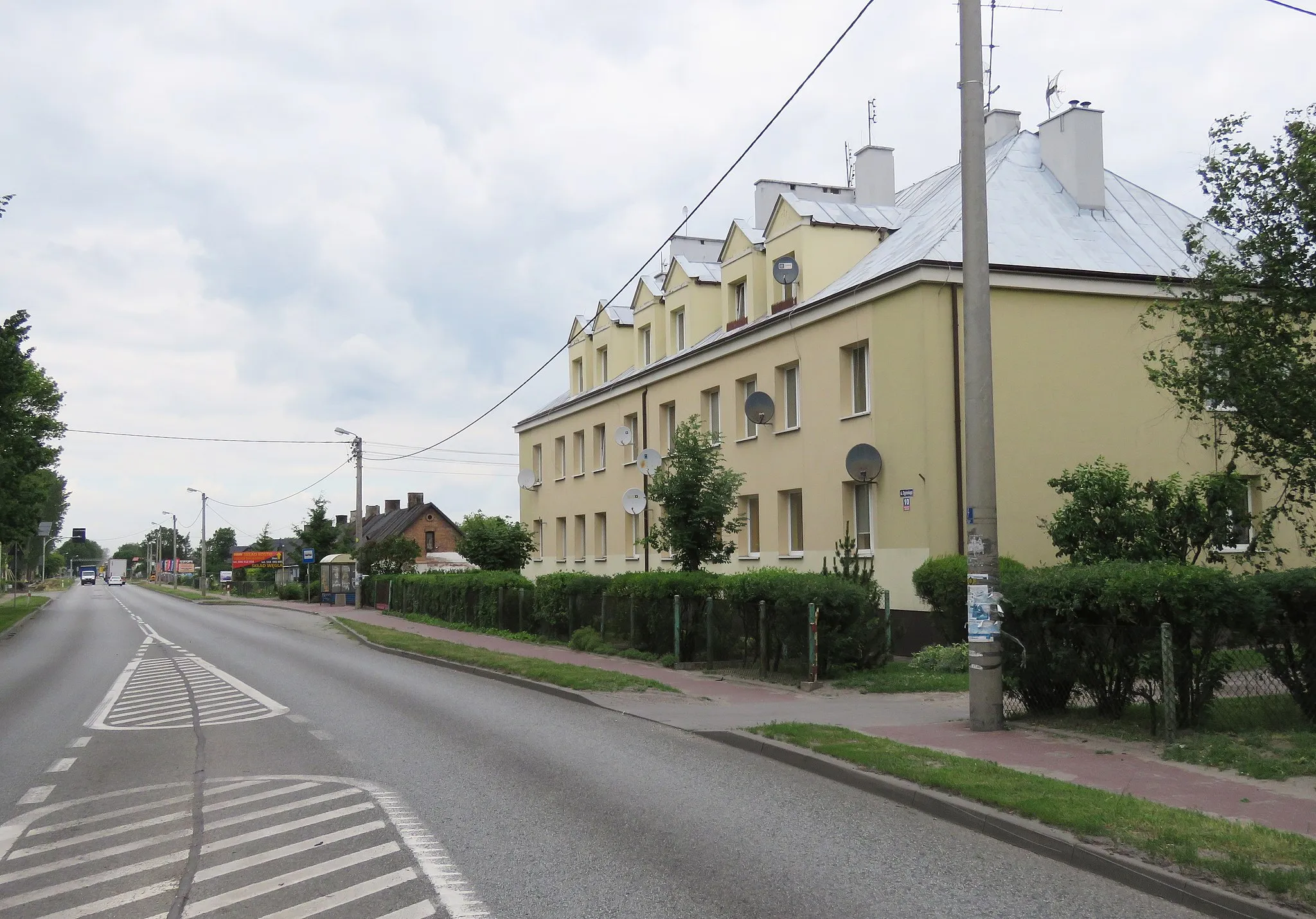 Photo showing: Guzów