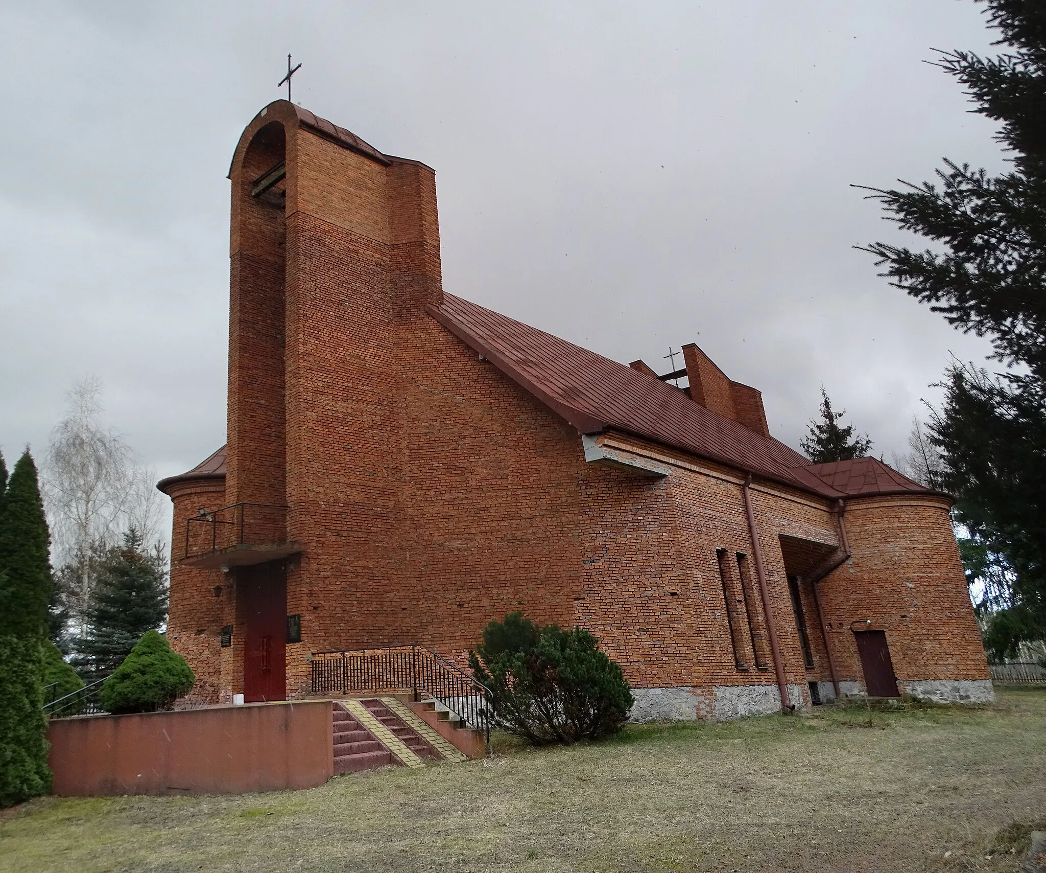 Photo showing: Kościół filialny bł. Sadoka w Małomierzycach