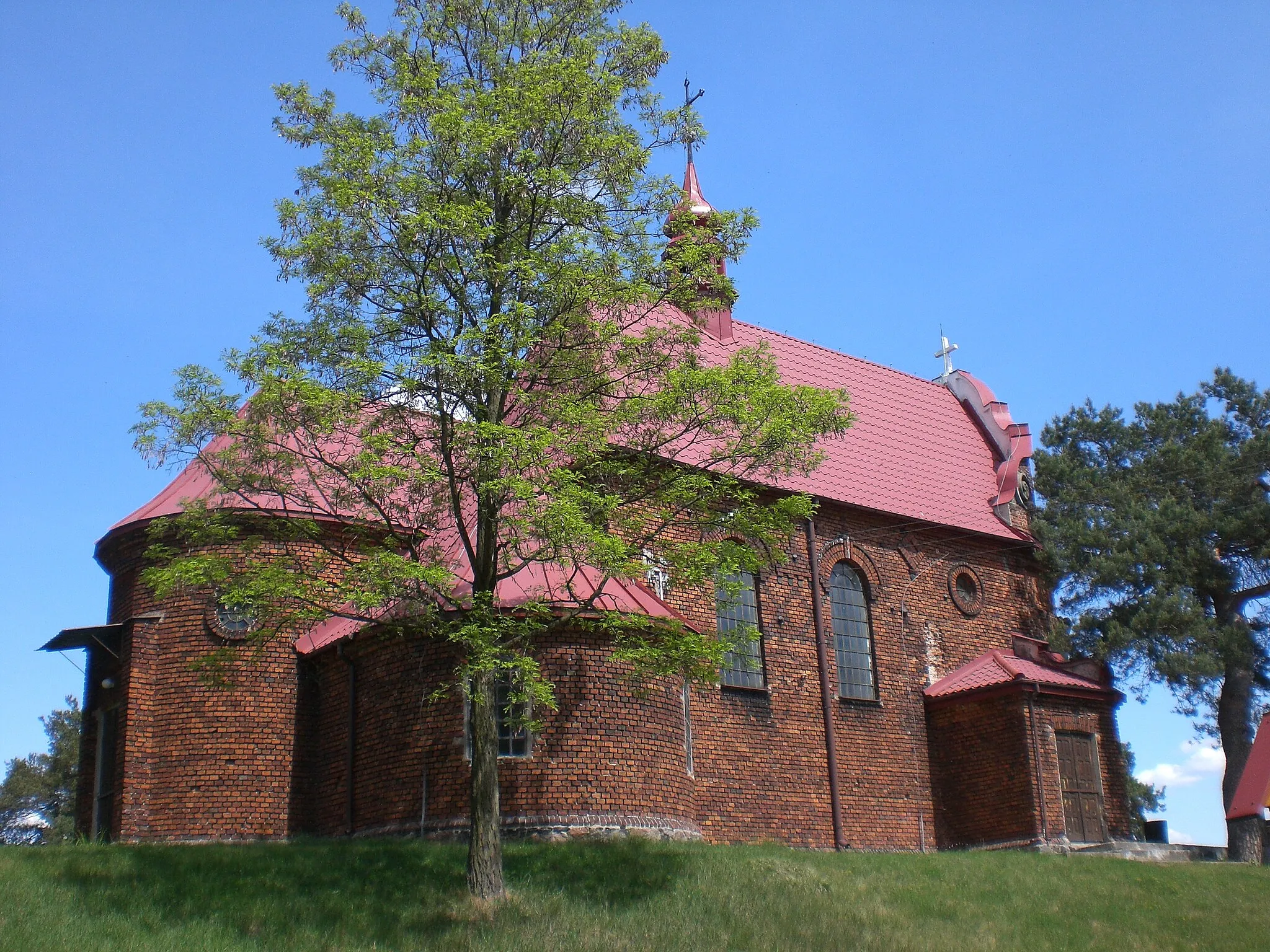 Photo showing: Saint Roch church in Łęgonice, Poland