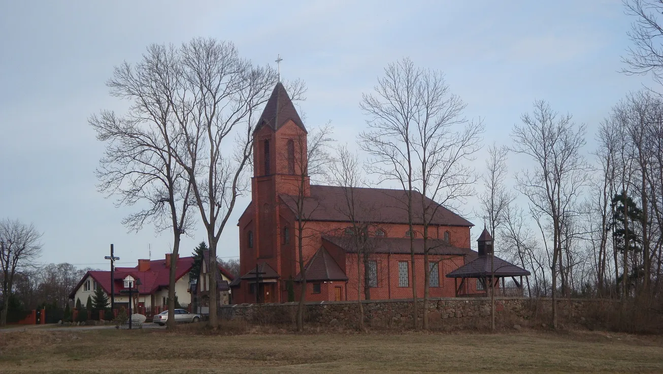 Photo showing: Kościół rzymskokatolicki p.w. Trójcy Świętej w Wiśniewie