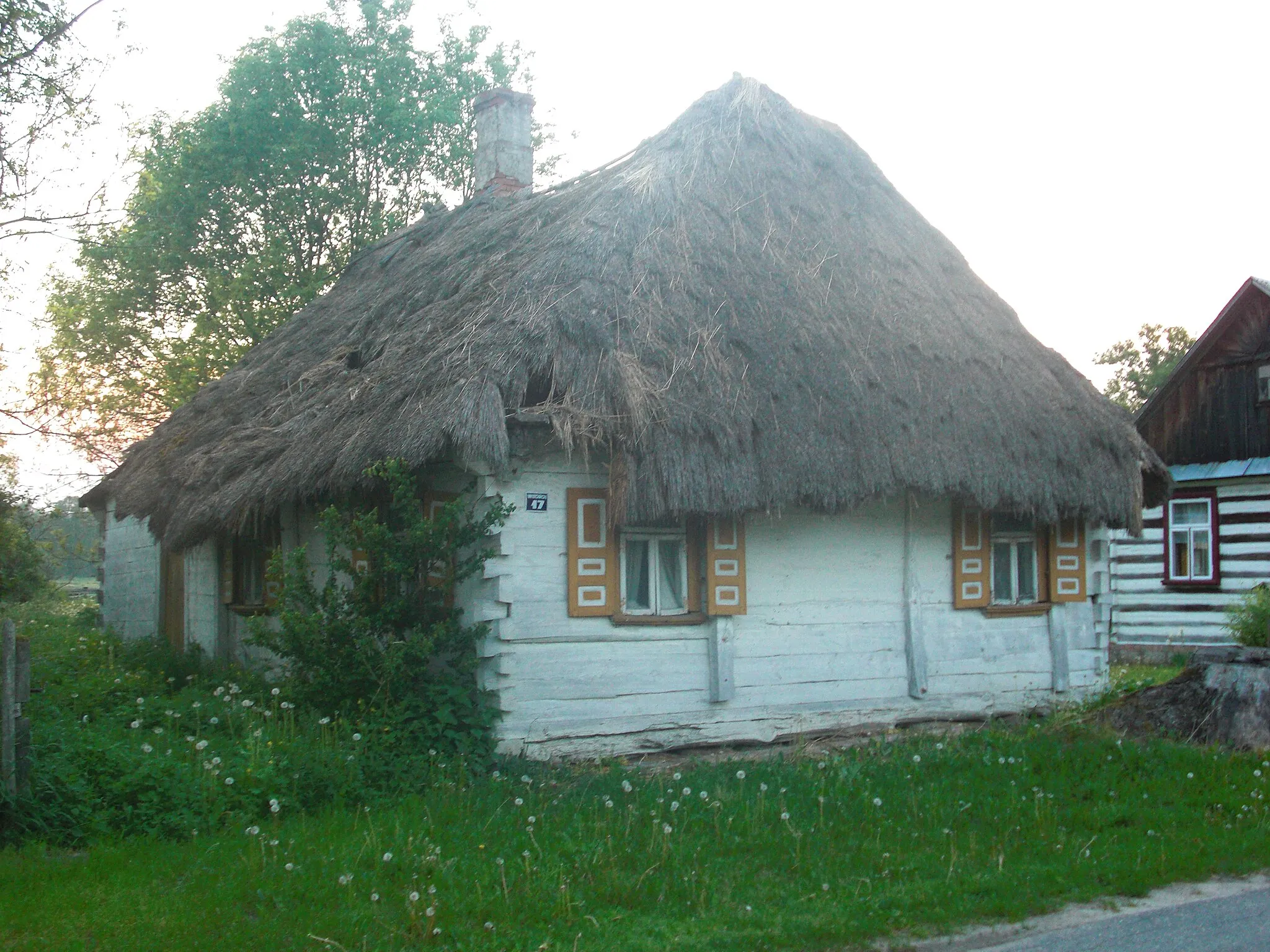 Photo showing: Old cottage