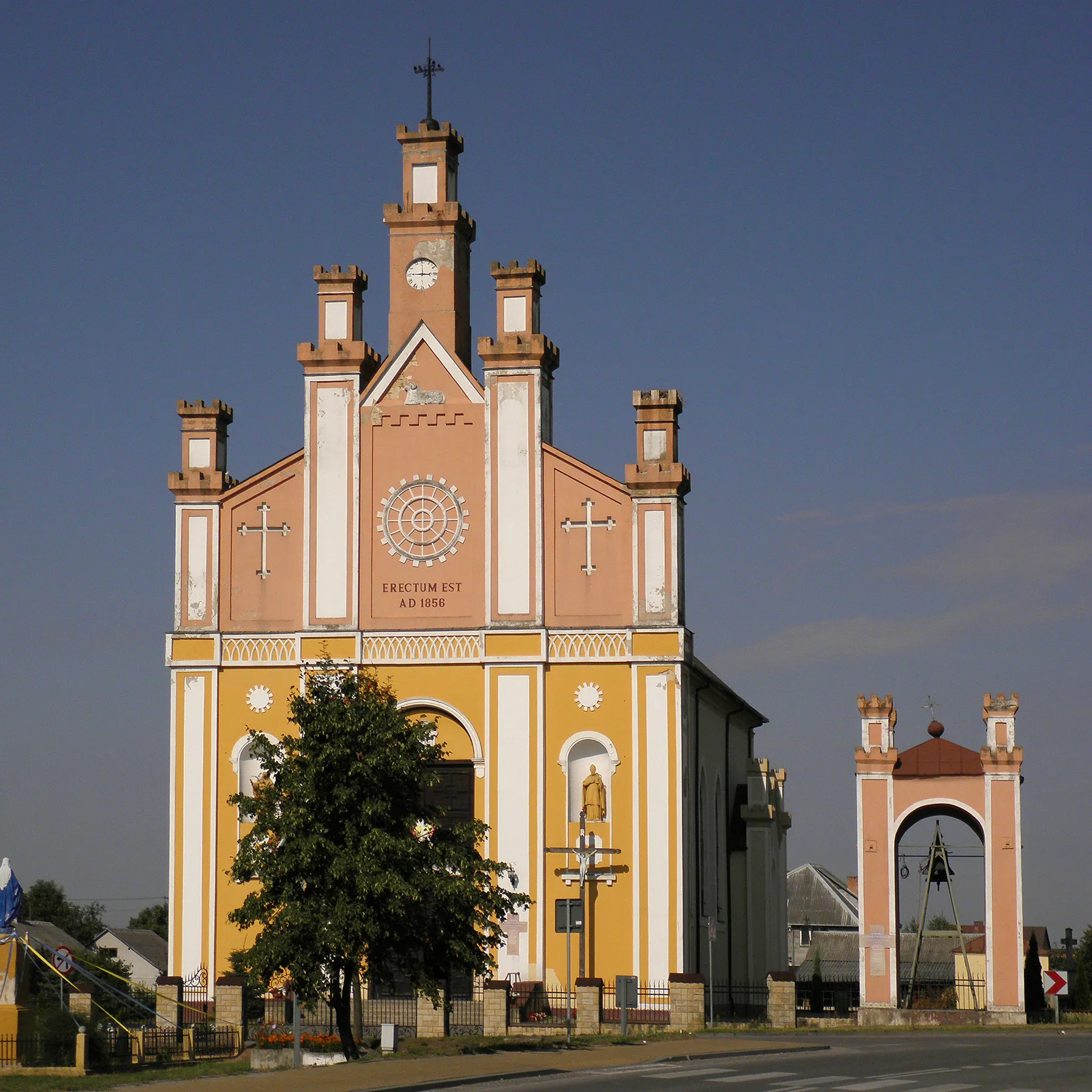 Photo showing: Brzóza - kościół św. Bartłomieja.