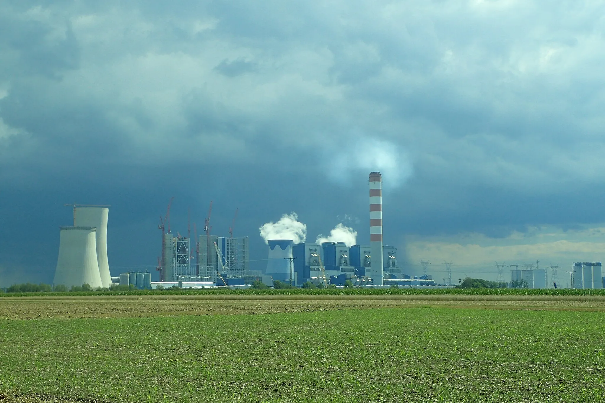 Photo showing: Elektrownia Opole