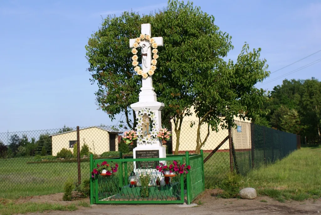 Photo showing: Krzyż na Kolejce