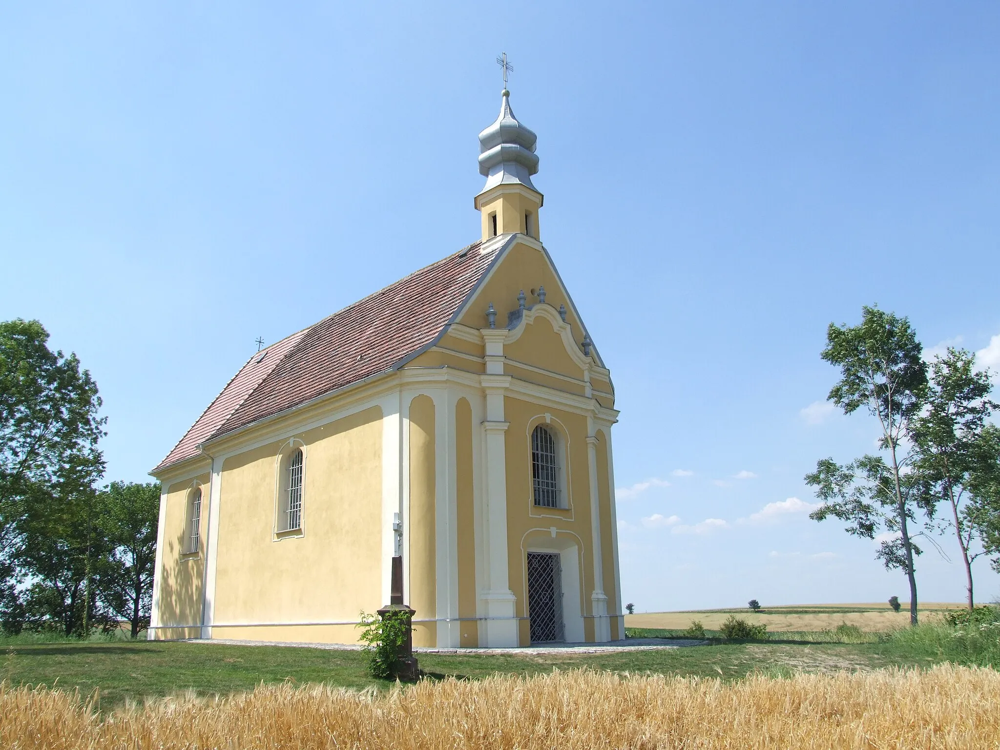 Photo showing: kaplica p.w. Najśw. Panny Marii (na „Glinianej Górce”), 1781, 1950
Głogówek, Głogówek