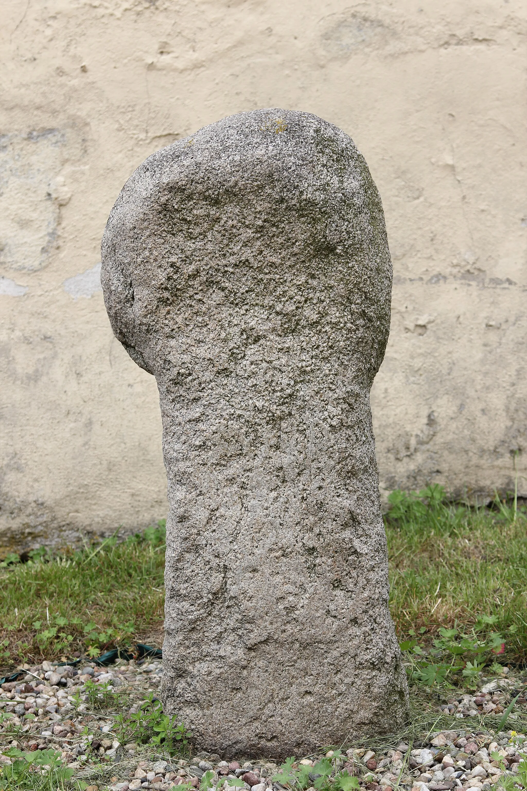 Photo showing: Stone cross in Prusinowice.