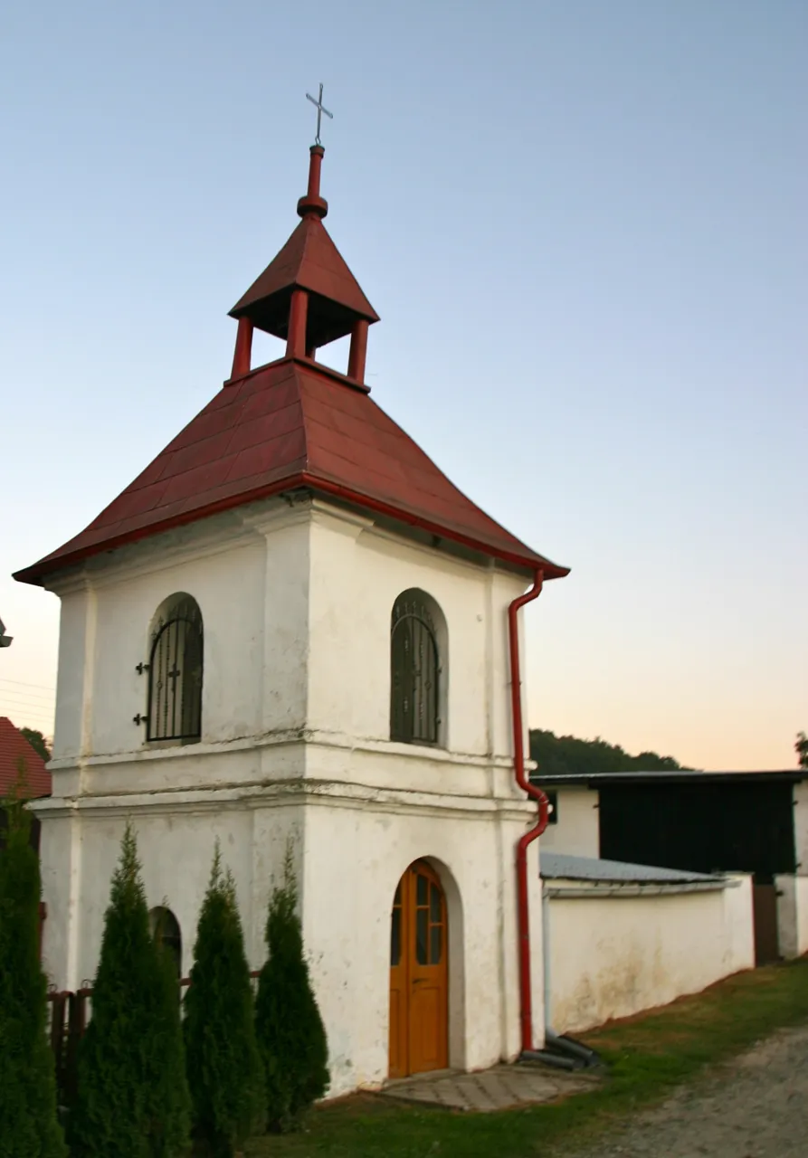 Photo showing: Ciesznów – wieś w Polsce położona w województwie opolskim, w powiecie prudnickim, w gminie Głogówek.