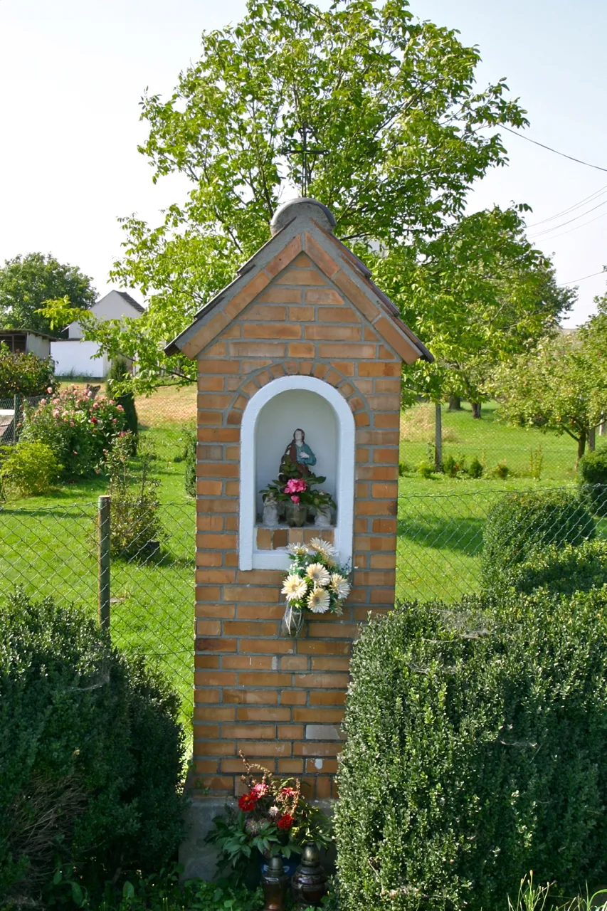 Photo showing: Malkowice (dodatkowa nazwa w j. niem. Malkowitz) – przysiółek wsi Twardawa w Polsce położony w województwie opolskim, w powiecie prudnickim, w gminie Głogówek.