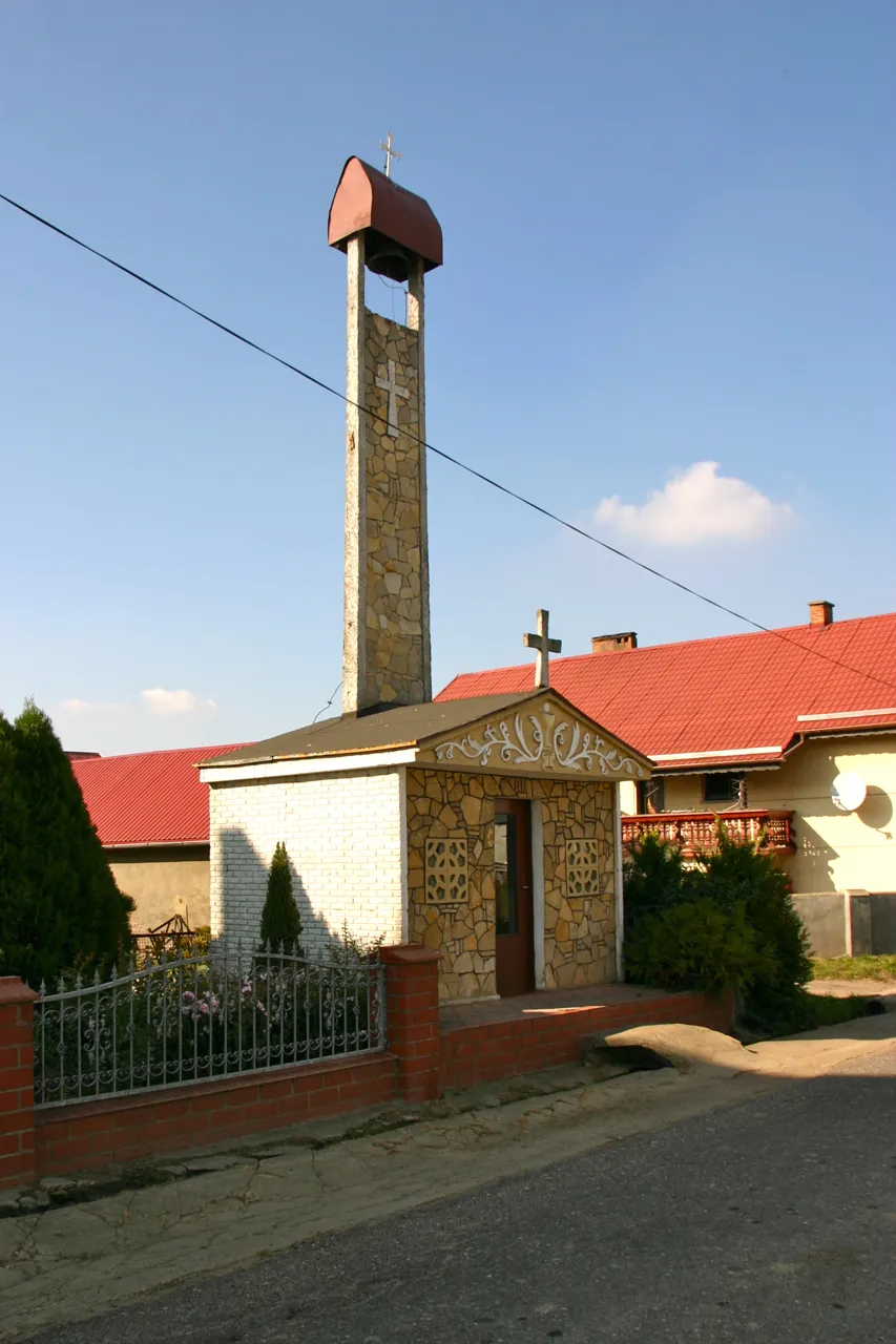Photo showing: Grodzisko - wieś w Polsce położona w województwie opolskim, w powiecie kędzierzyńsko-kozielskim, w gminie Pawłowiczki.