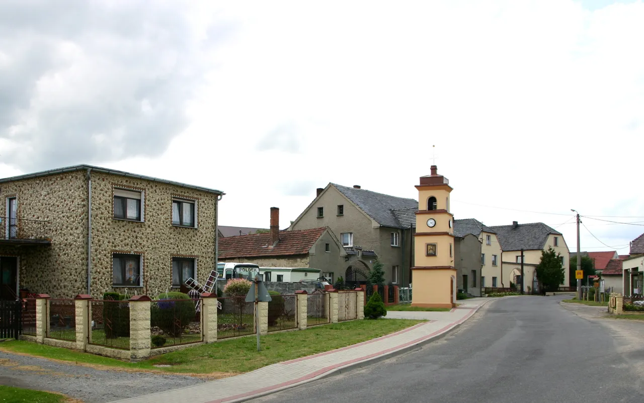 Photo showing: Grocholub (dodatkowa nazwa w j. niem. Grocholub) – wieś w Polsce położona w województwie opolskim, w powiecie krapkowickim, w gminie Walce.