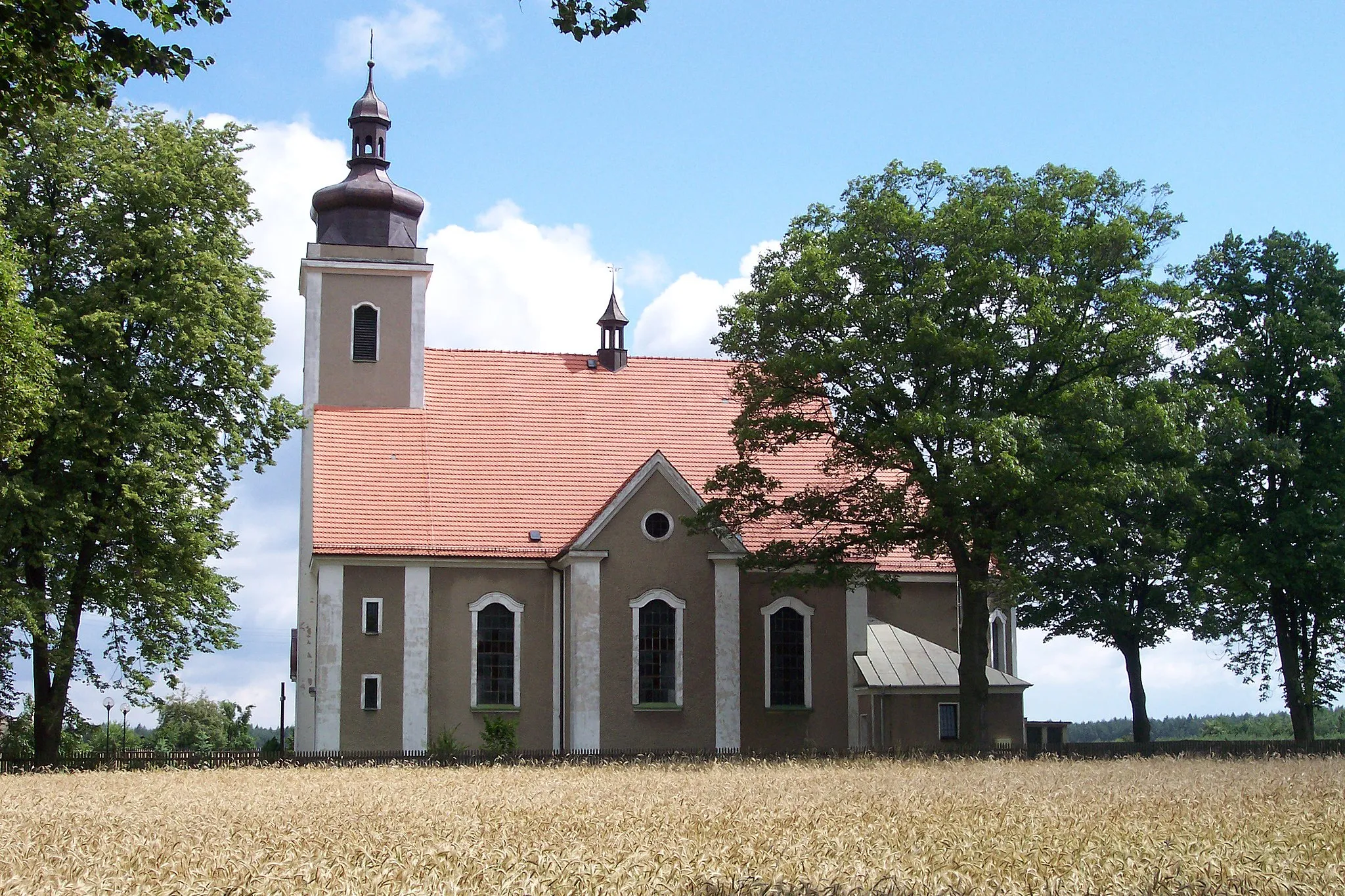 Photo showing: Kościół w Zborowskiem