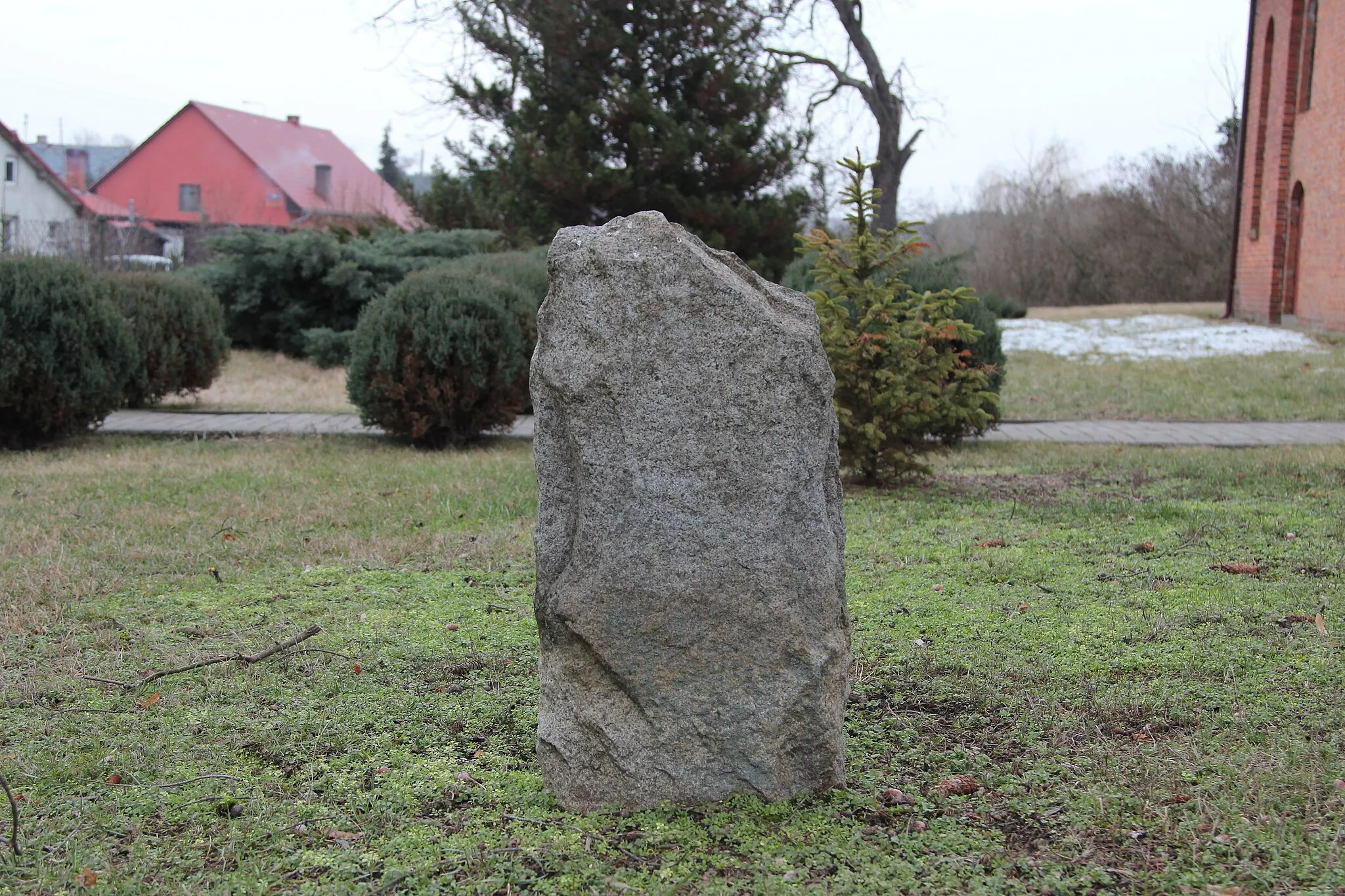 Photo showing: Stone cross in Posadowice