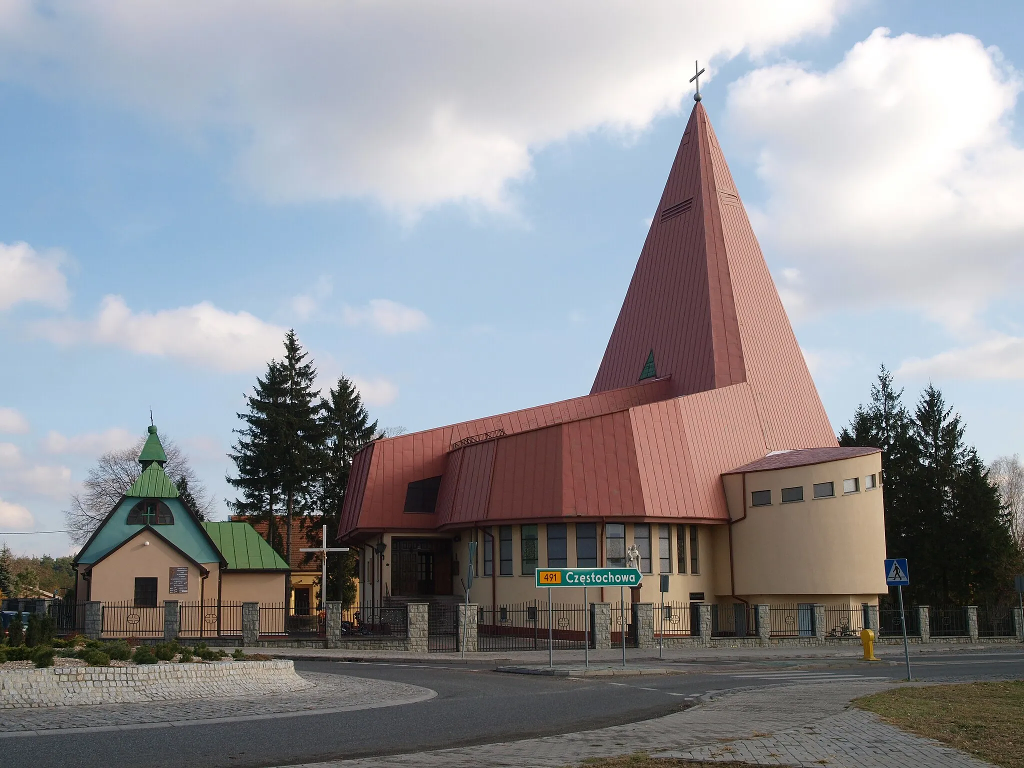 Photo showing: Popów -dwa kościoły