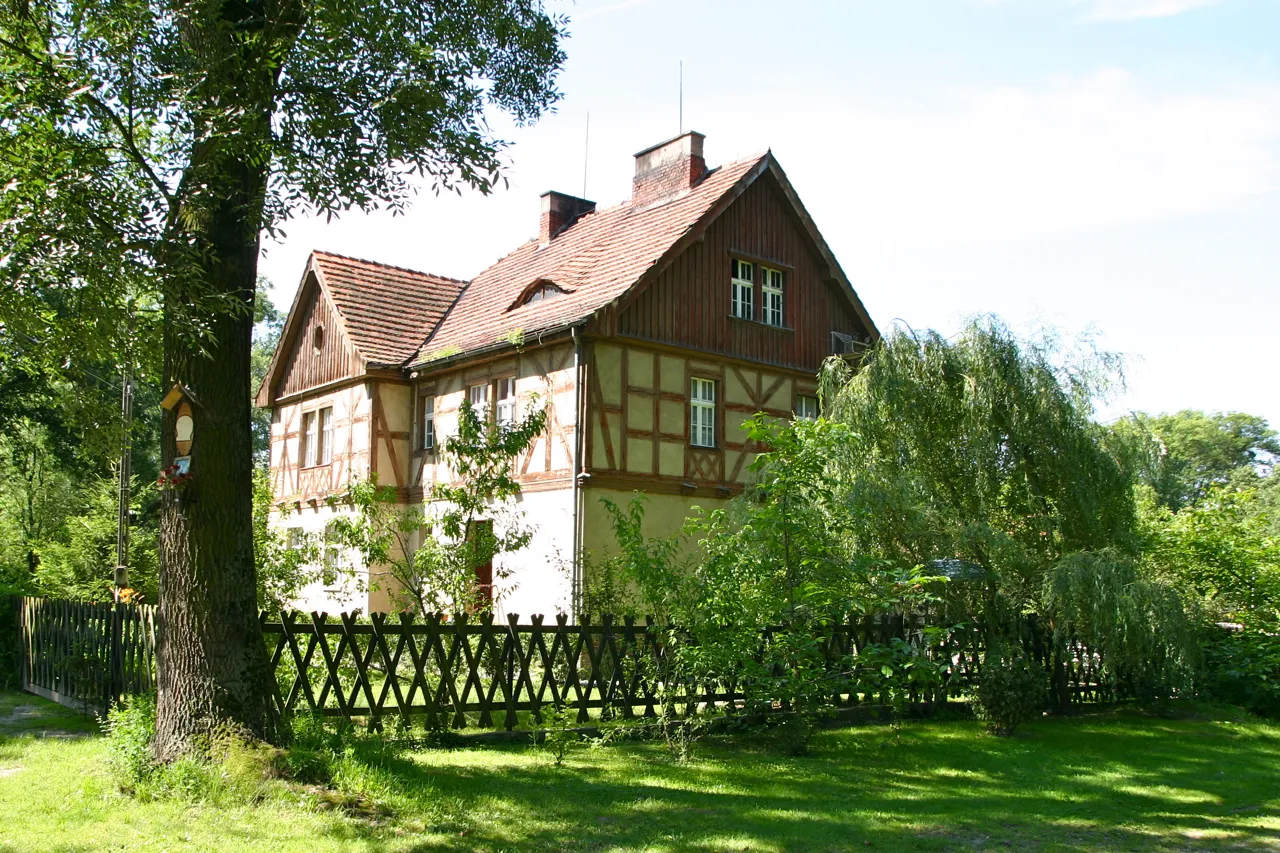 Photo showing: Urszulanowice (dodatkowa nazwa w j. niem. Ursulanowitz) – przysiółek w Polsce położony w województwie opolskim, w powiecie krapkowickim, w gminie Strzeleczki.