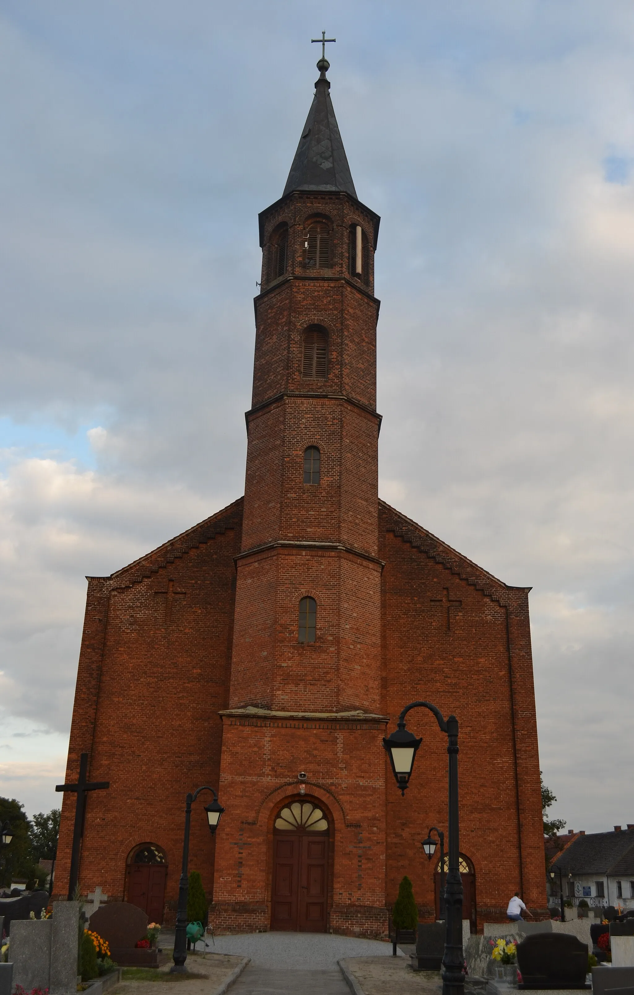 Photo showing: Kościół par. p.w. św. Rocha, mur., 1847
Stare Budkowice, Murów