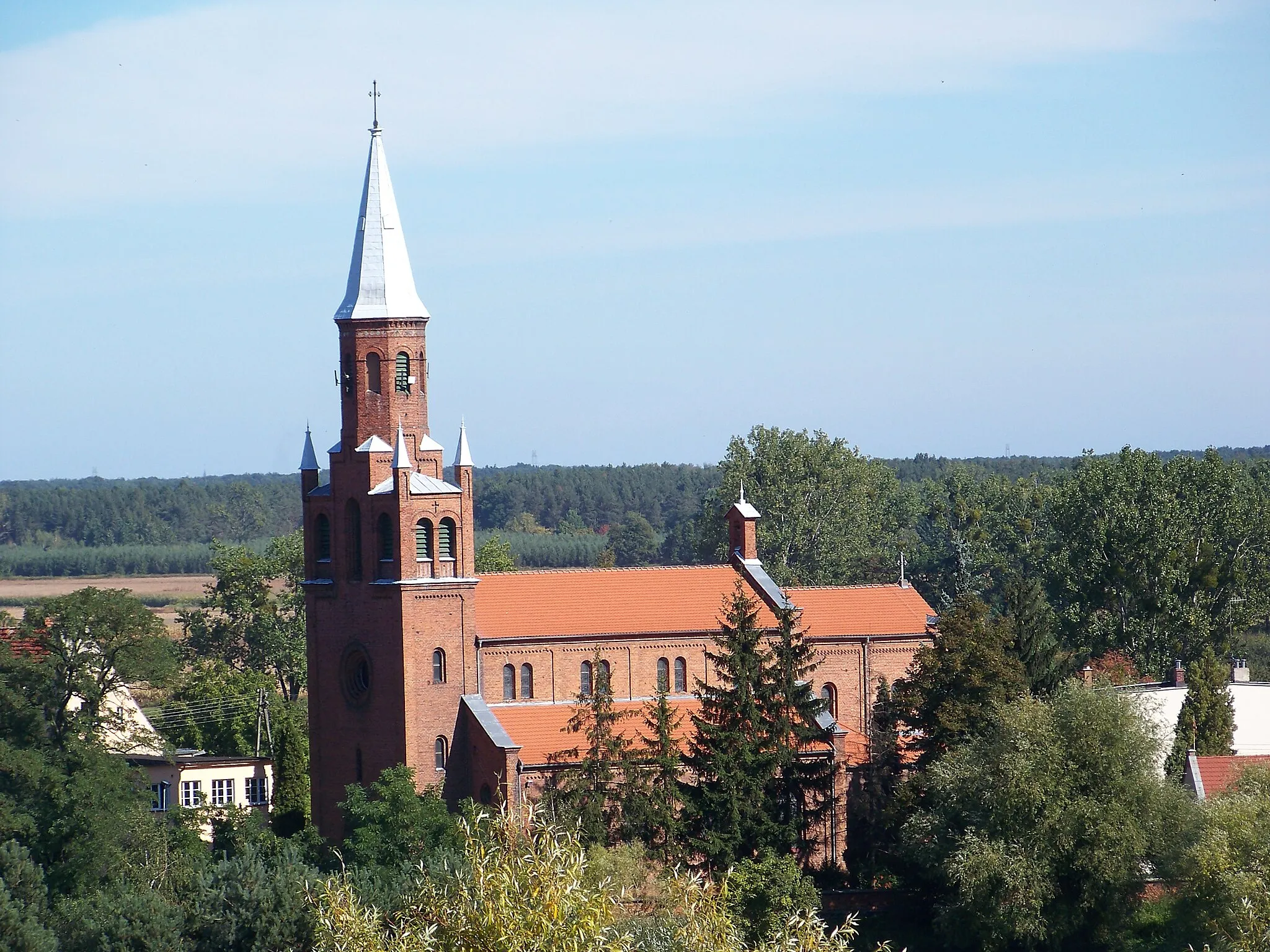 Photo showing: Skorogoszcz - kościół parafialny p.w. św. Jakuba (zabytek nr 1072/66 z 20.01.1966)