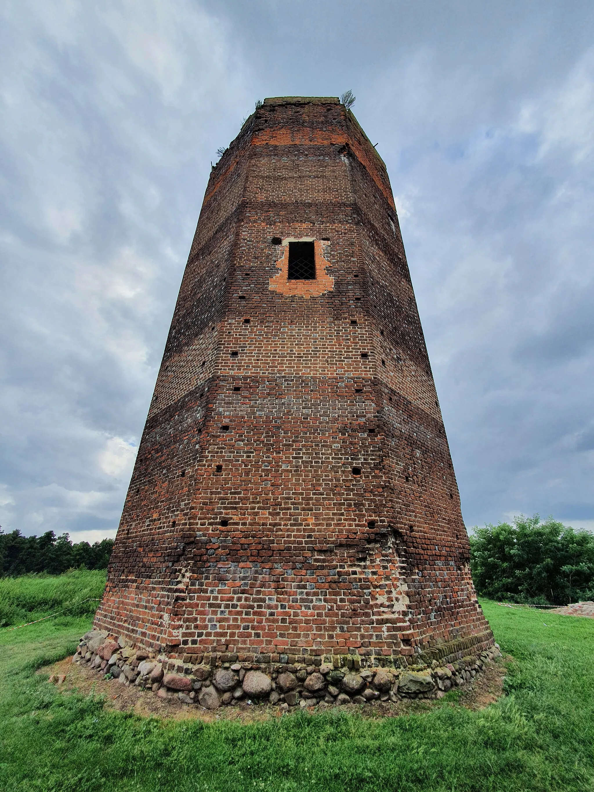 Photo showing: This is a photo of a monument in Poland identified in WLM database by the ID