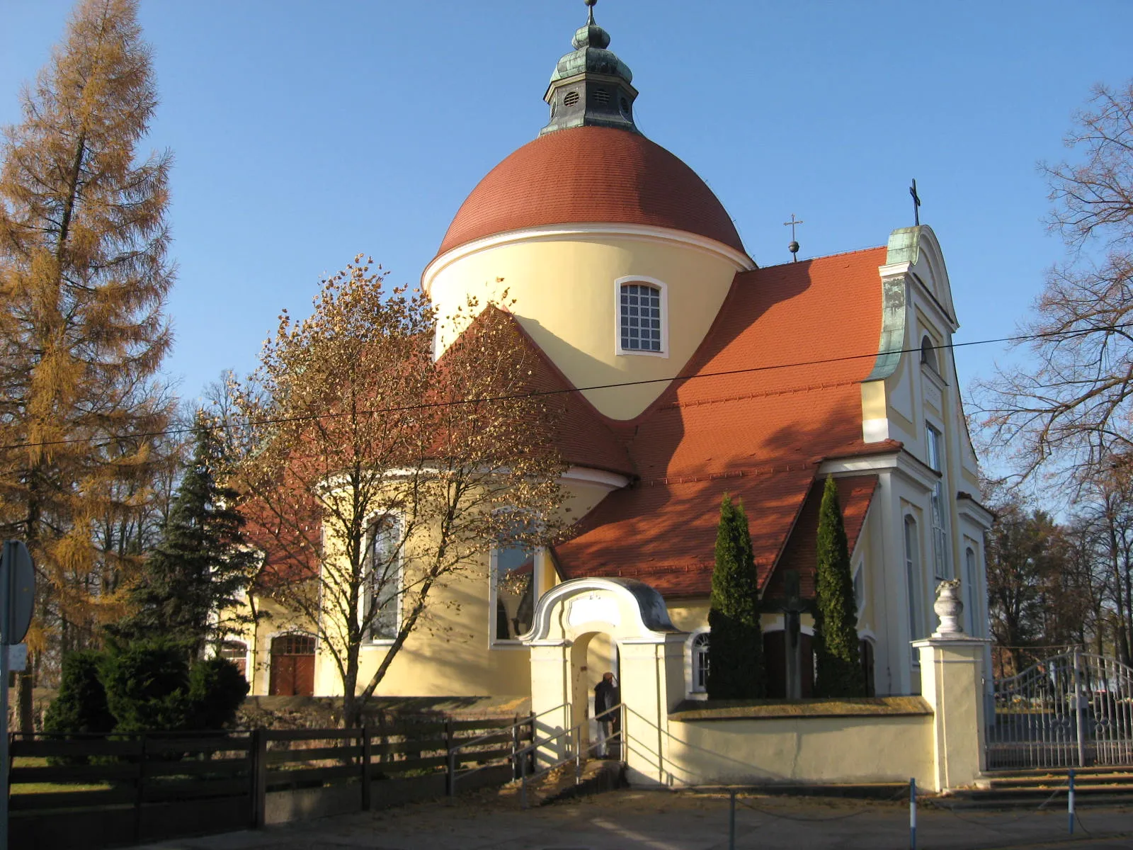 Photo showing: Bogacica - kościół parafialny pw. Świętej Trójcy, 1797-1805, 1905 (zabytek nr 1058/65 z 25.06.1965)