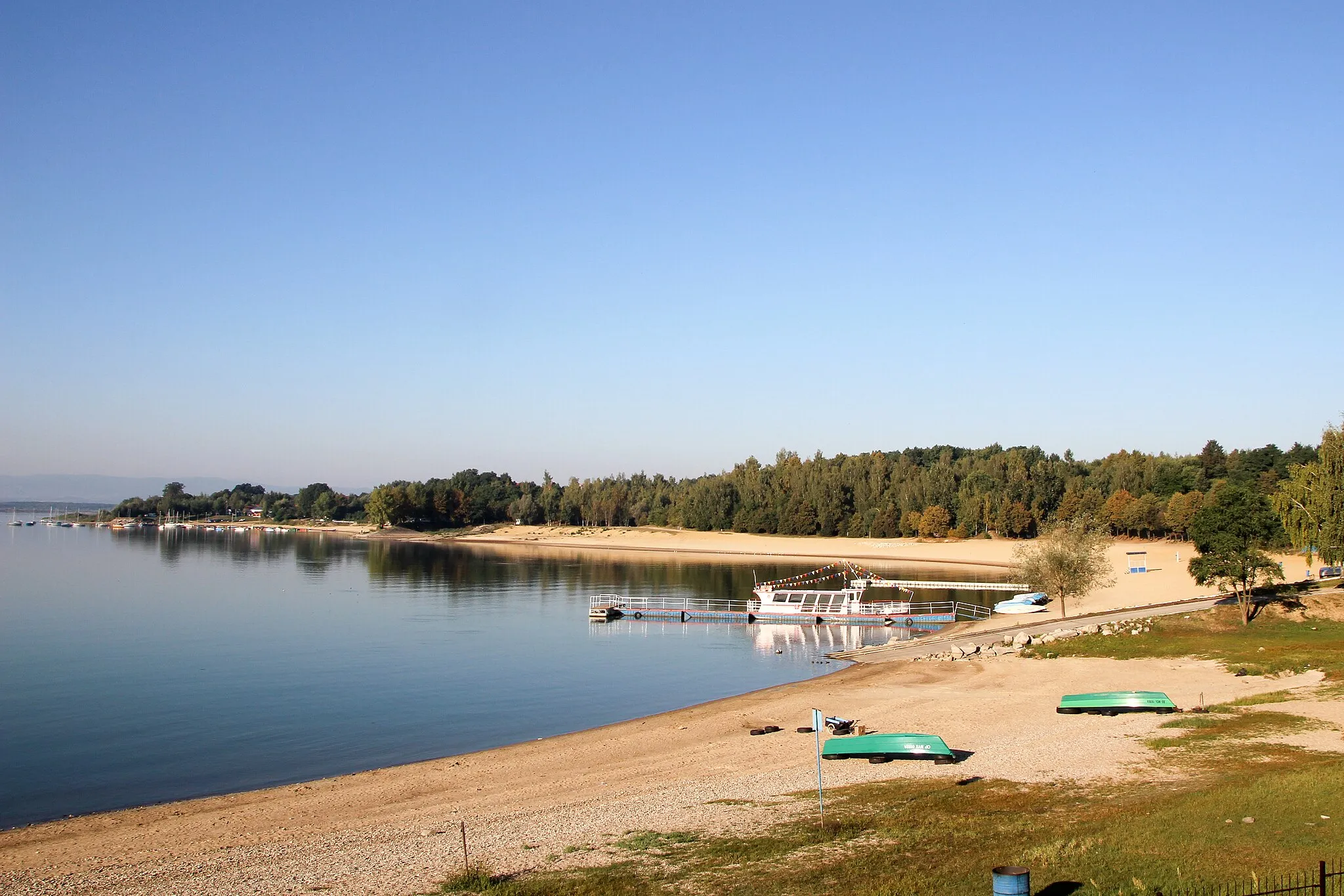Photo showing: Jezioro Nyskie koło Skorochów – wieś w Polsce położona w województwie opolskim, w powiecie nyskim, w gminie Nysa.