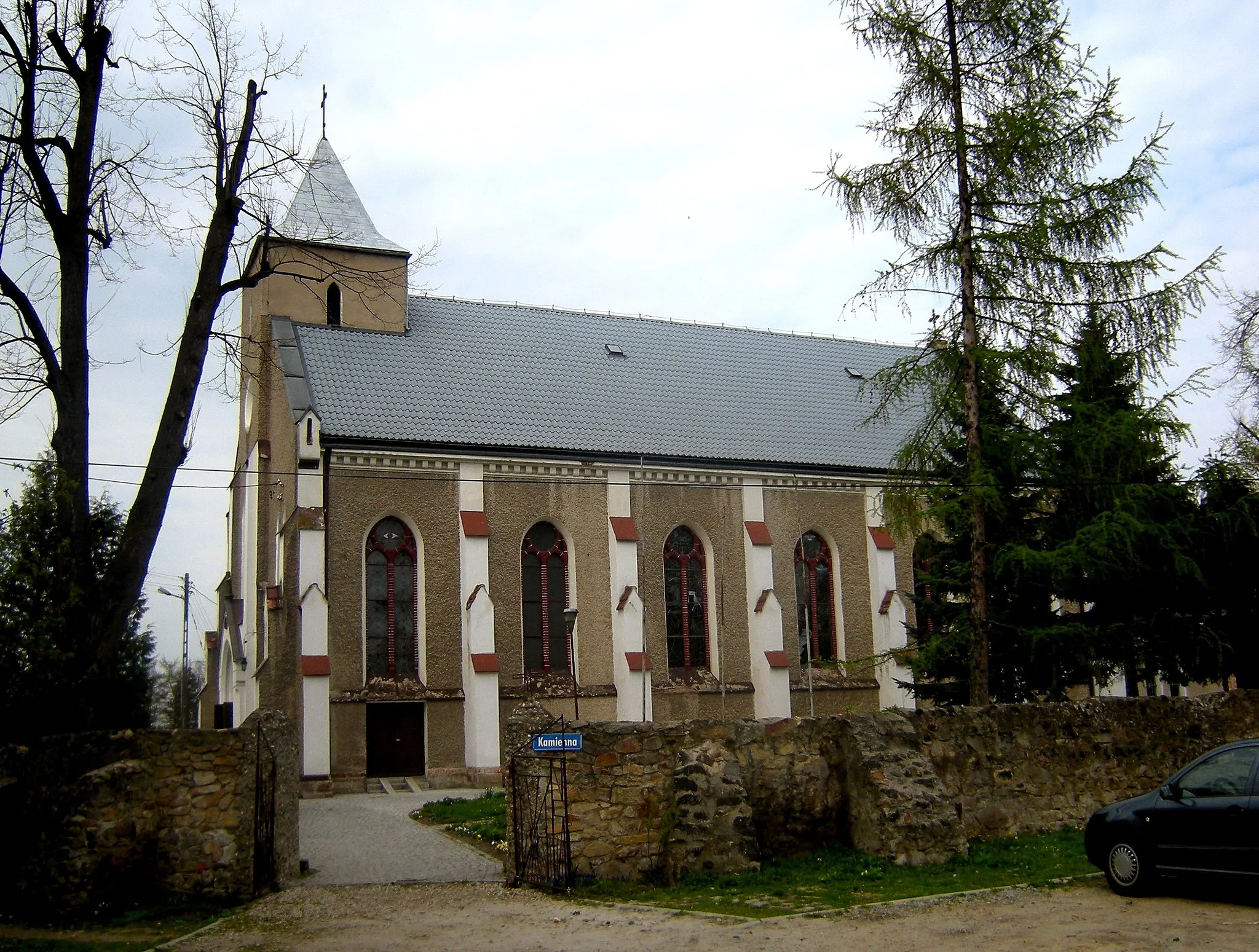 Photo showing: Kościół p.w. św. Jana Ewangelisty w Białej Nysce