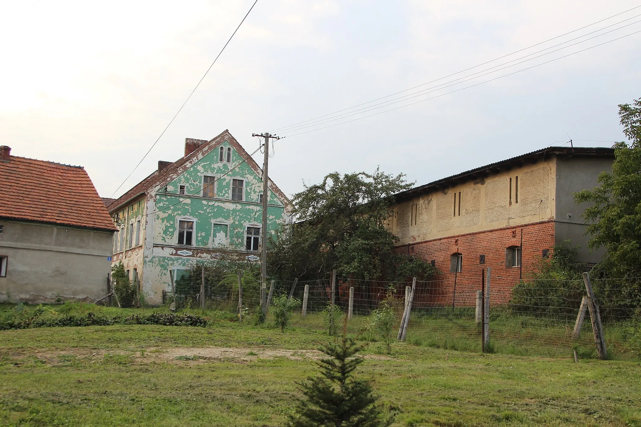 Photo showing: Bykowice – wieś w Polsce położona w województwie opolskim, w powiecie brzeskim, w gminie Pakosławice.