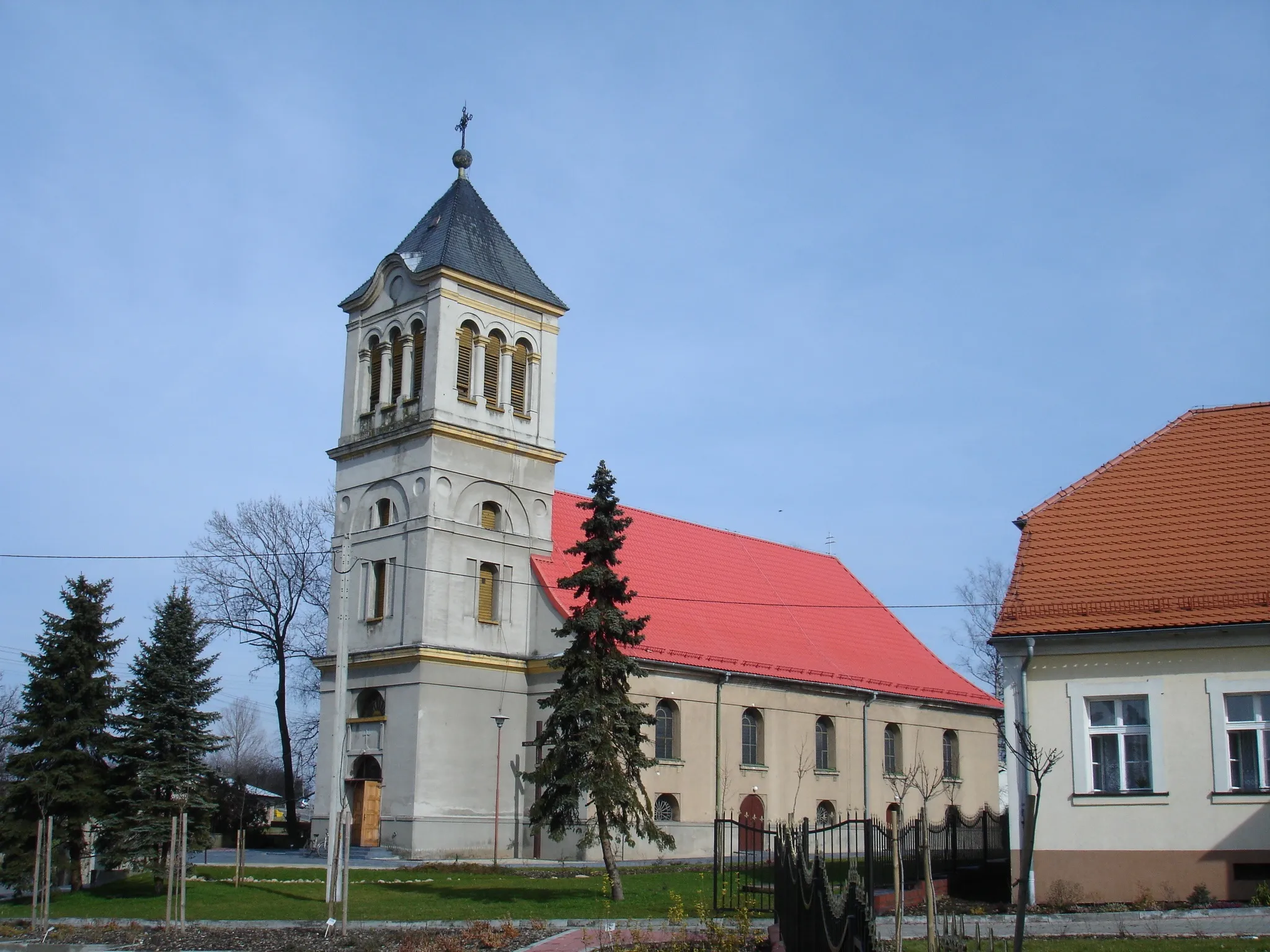 Photo showing: Pawonków latin church