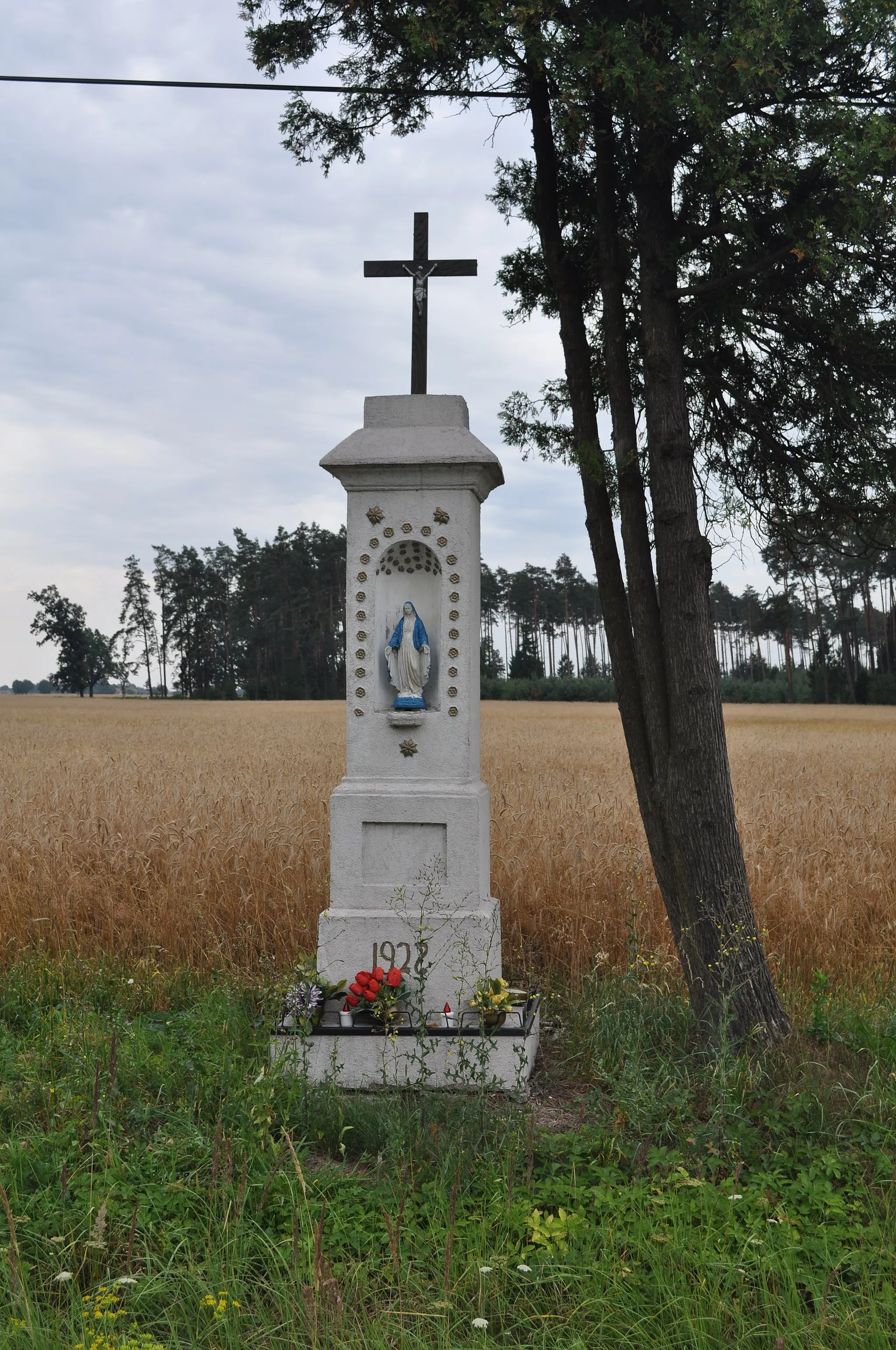 Photo showing: Shrine in Broniec