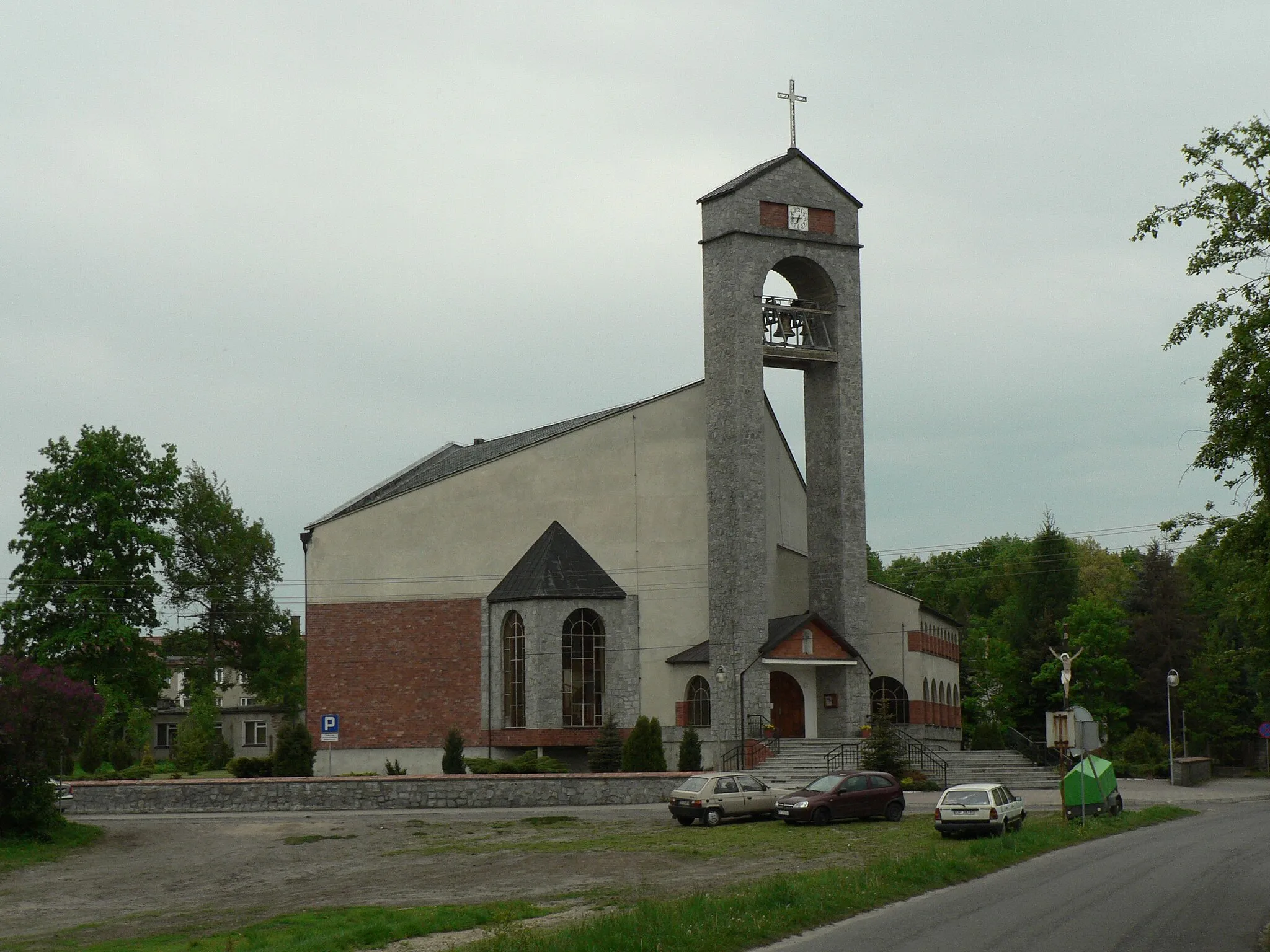 Photo showing: Church of the Immaculate Heart of Mary in Moszna, Poland