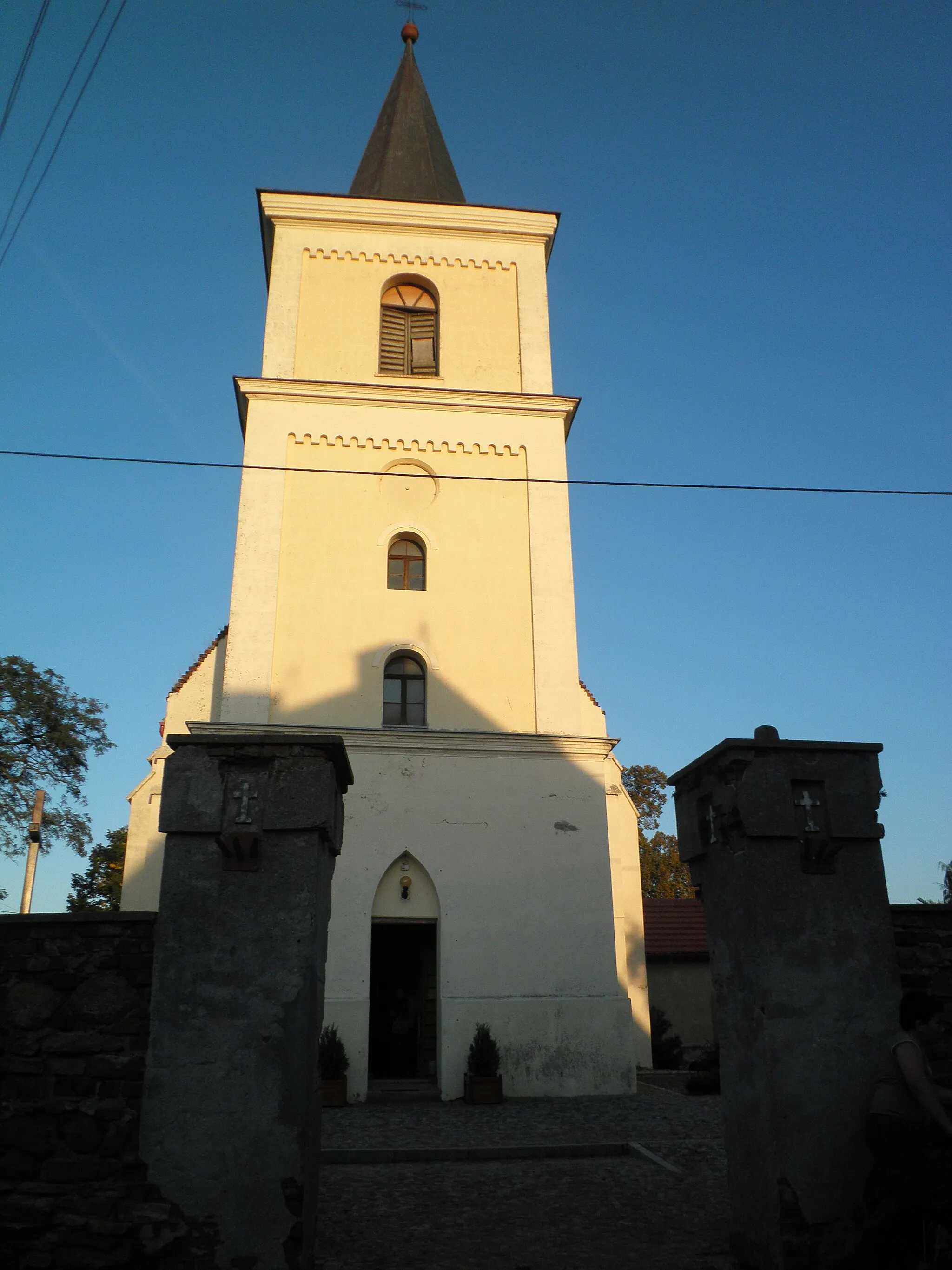 Photo showing: Jankowice Wielkie, kościół Wniebowzięcia NMP.