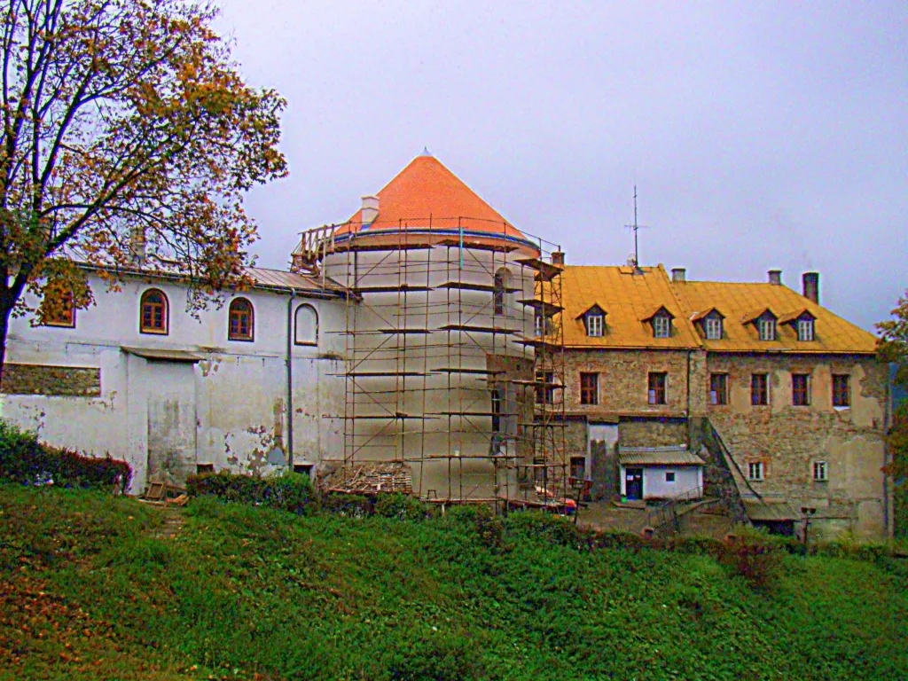 Photo showing: Lesko Castle