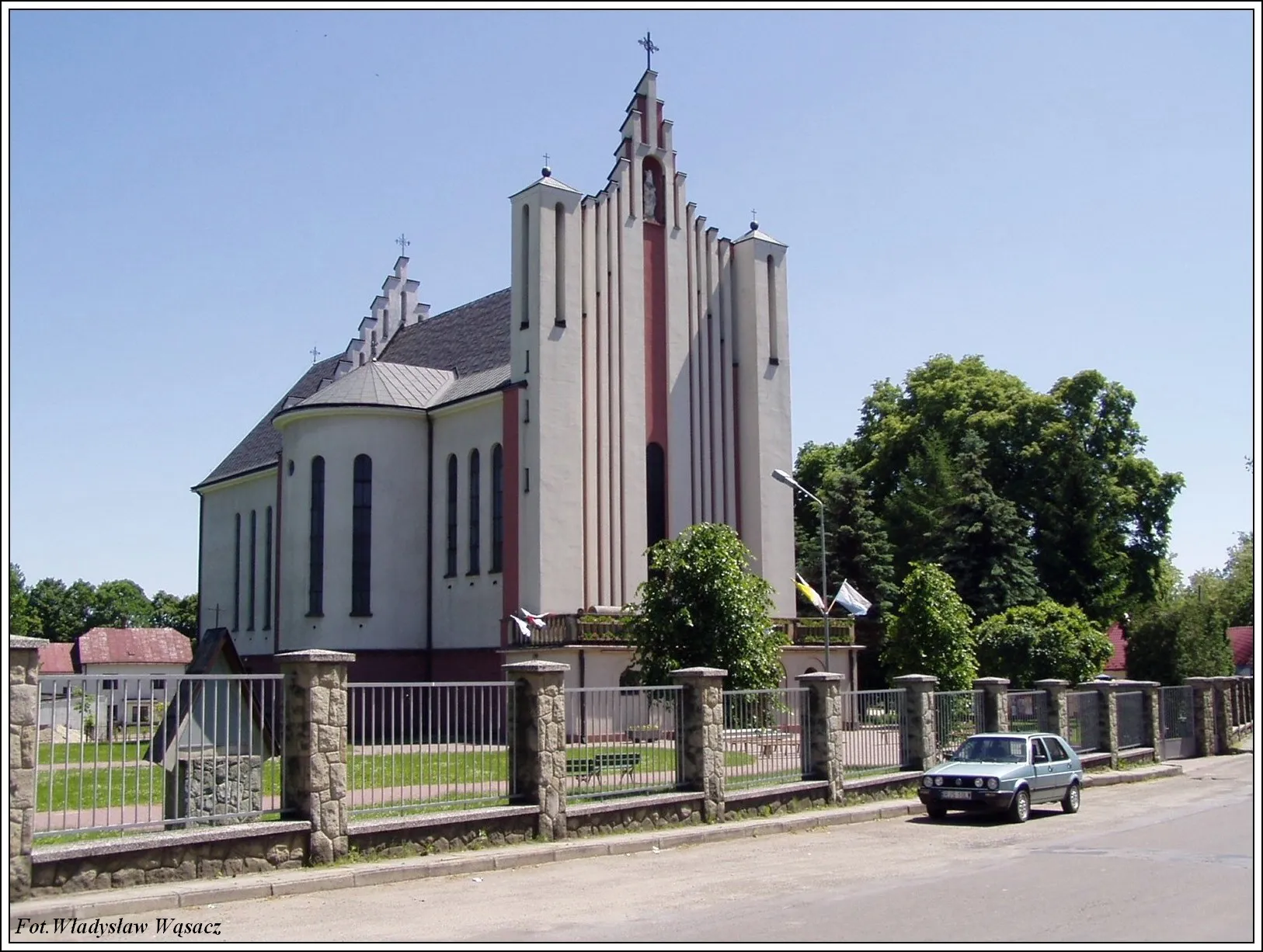 Photo showing: DĘBOWIEC k. JASŁA - Sanktuarium Matki Bożej Saletyńskiej.