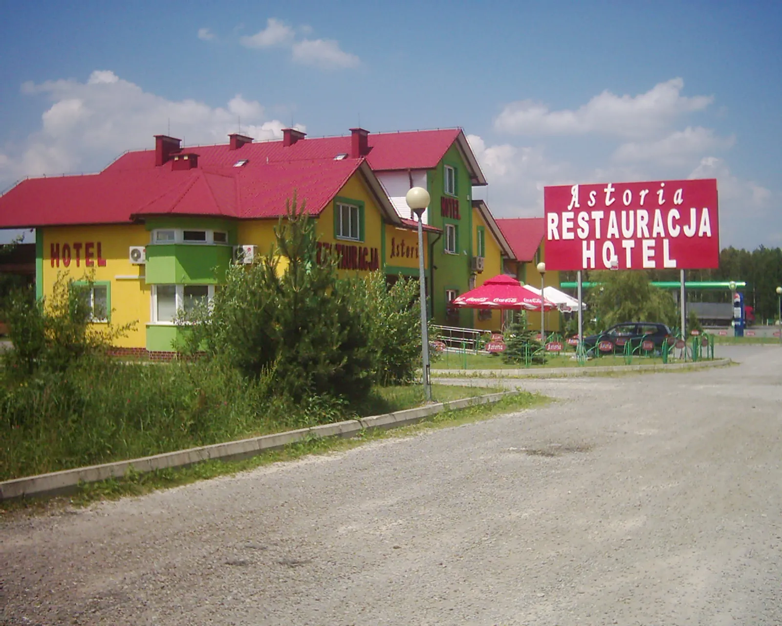 Photo showing: Restauracja i hotel Astoria w Komorowie, woj. podkarpackie.