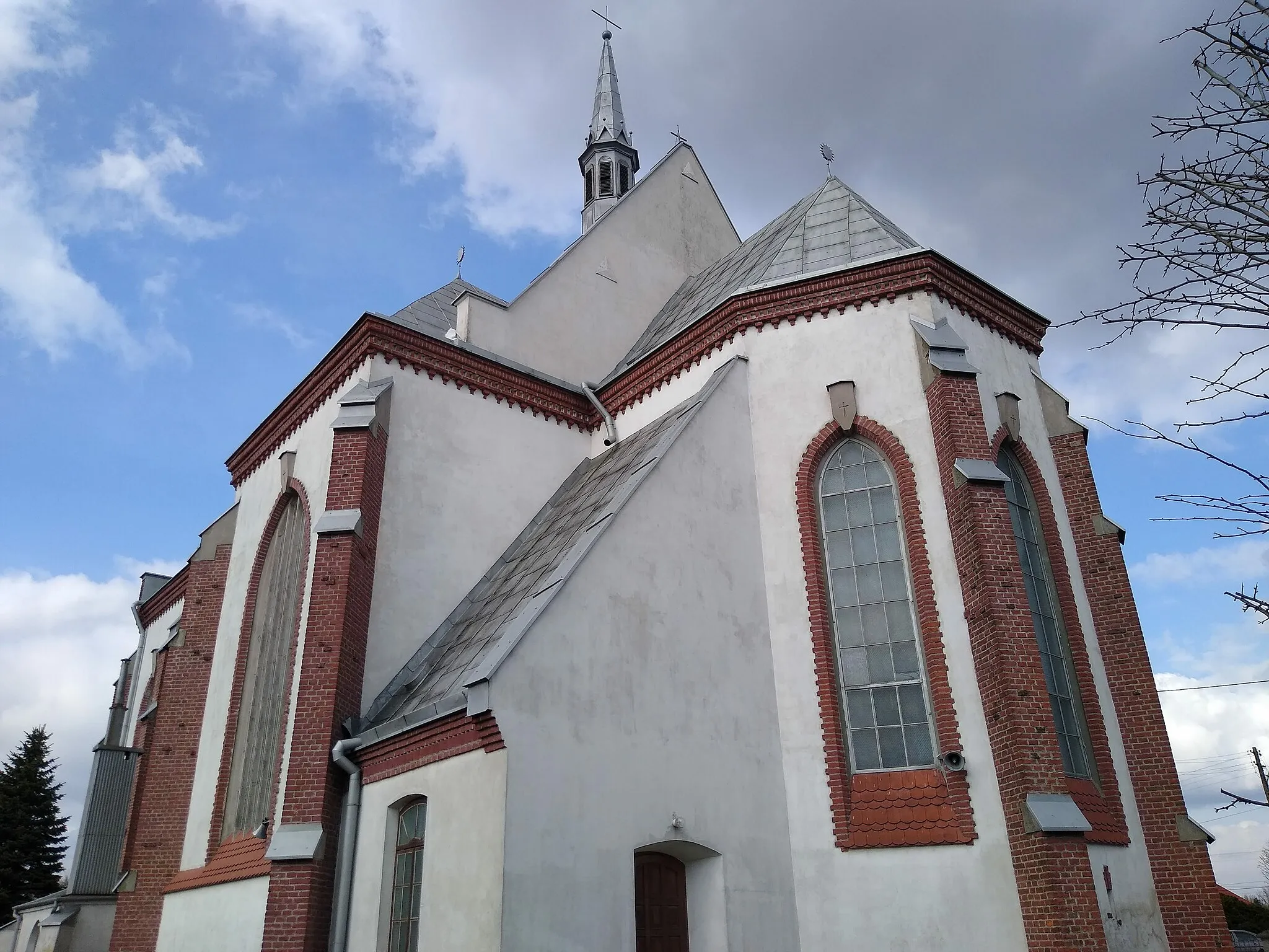 Photo showing: Kościół św. Jana Chrzciciela w Kupnie