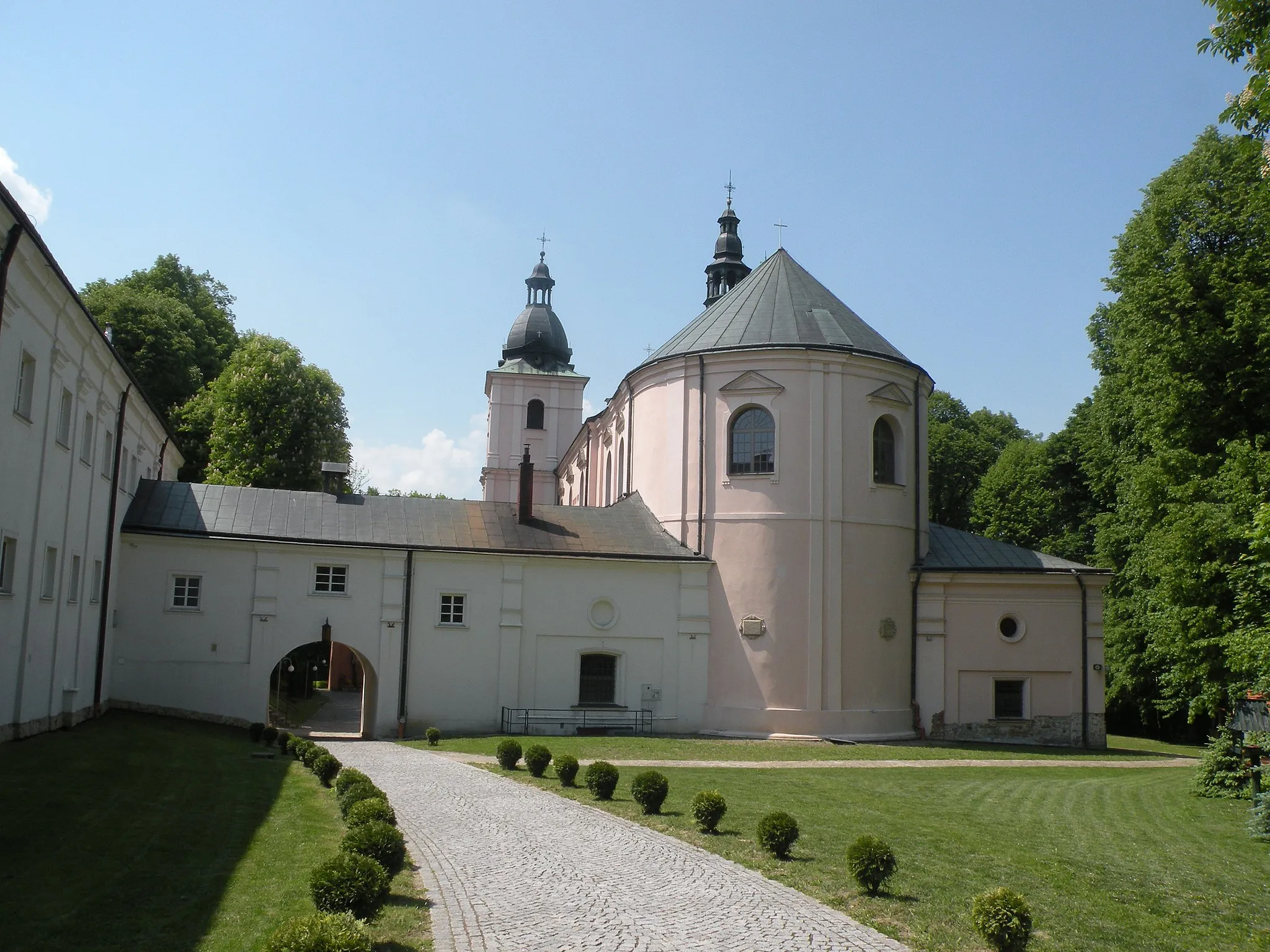 Photo showing: Kościół OO. Dominikanów w Borku Starym