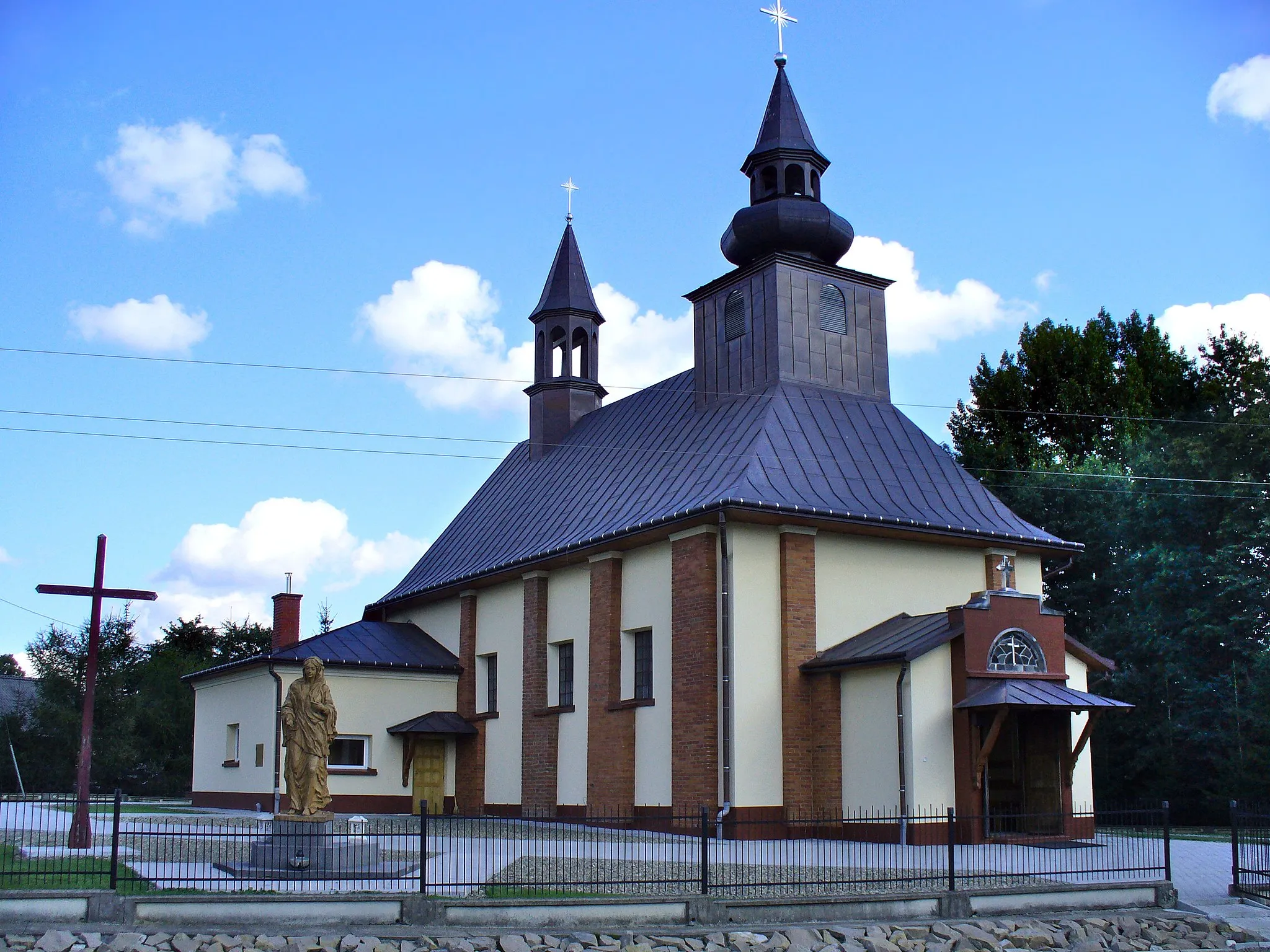 Photo showing: Jabłonica Polska