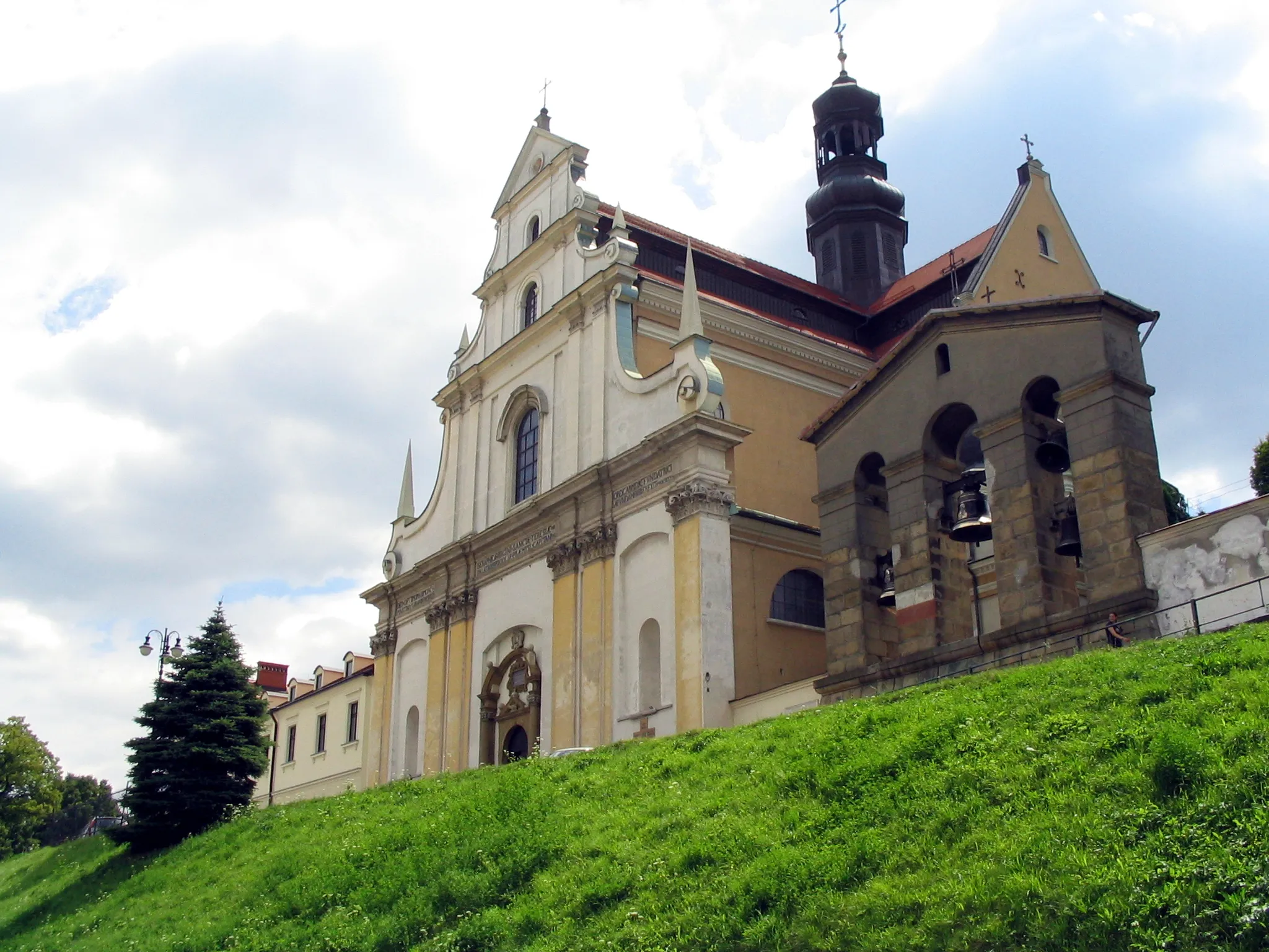 Photo showing: Carmelitan Church in Przemyśl, Poland.