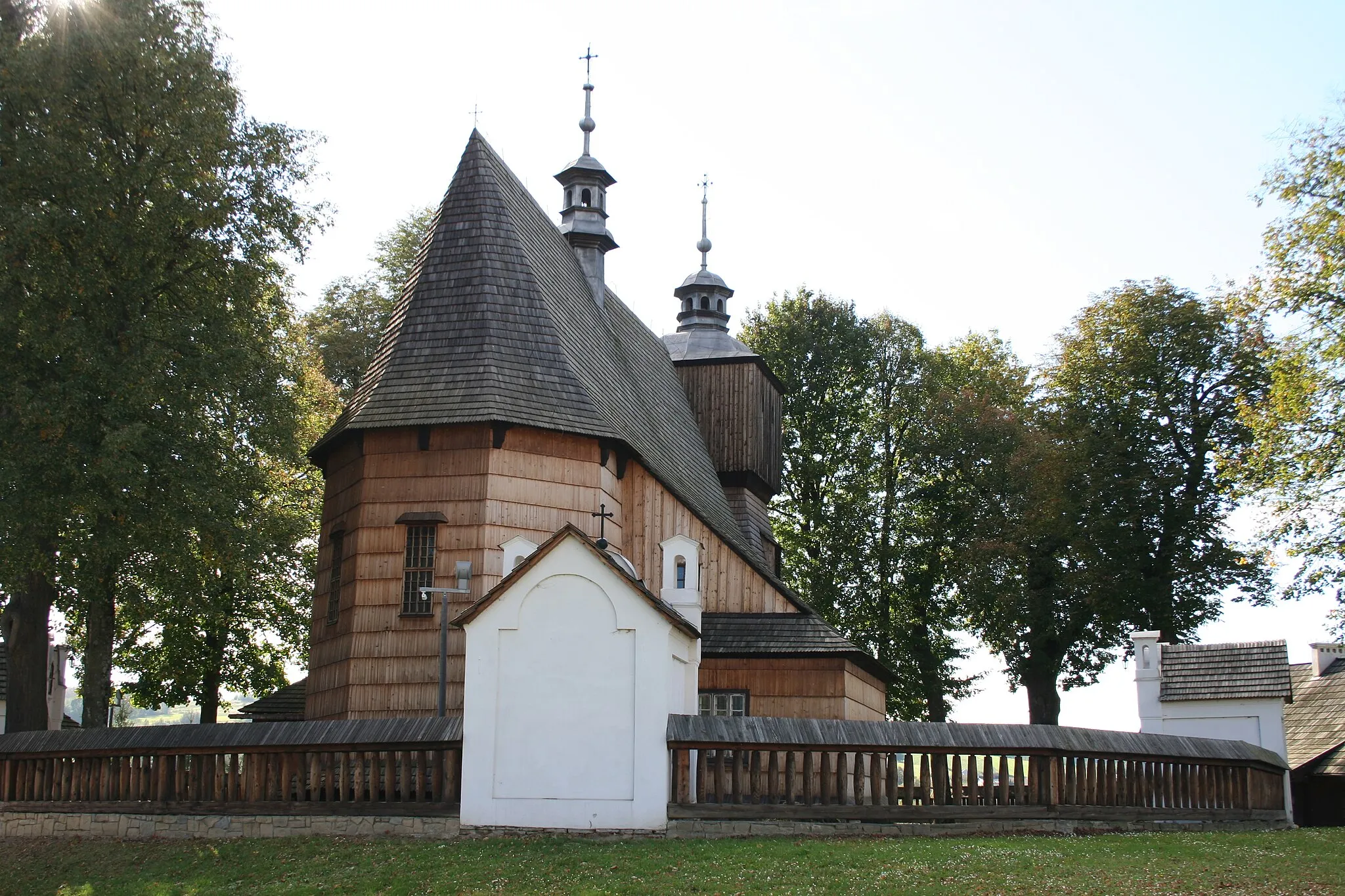 Photo showing: Blizne, Kościół Wszystkich Świętych w Bliznem