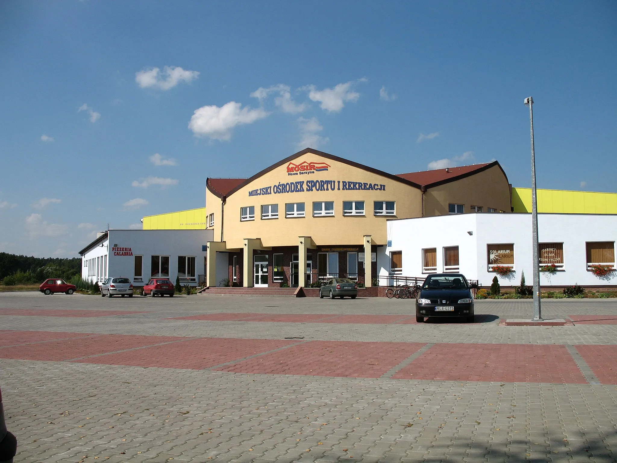 Photo showing: Basen w Nowej Sarzynie, author: LuCaS