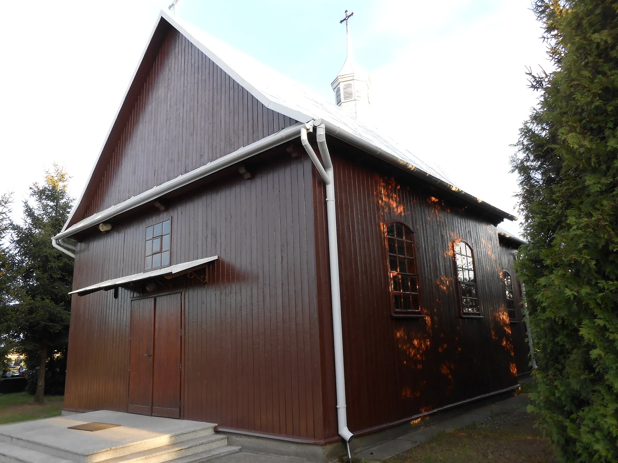 Photo showing: Hictoric church from XVII cenury.