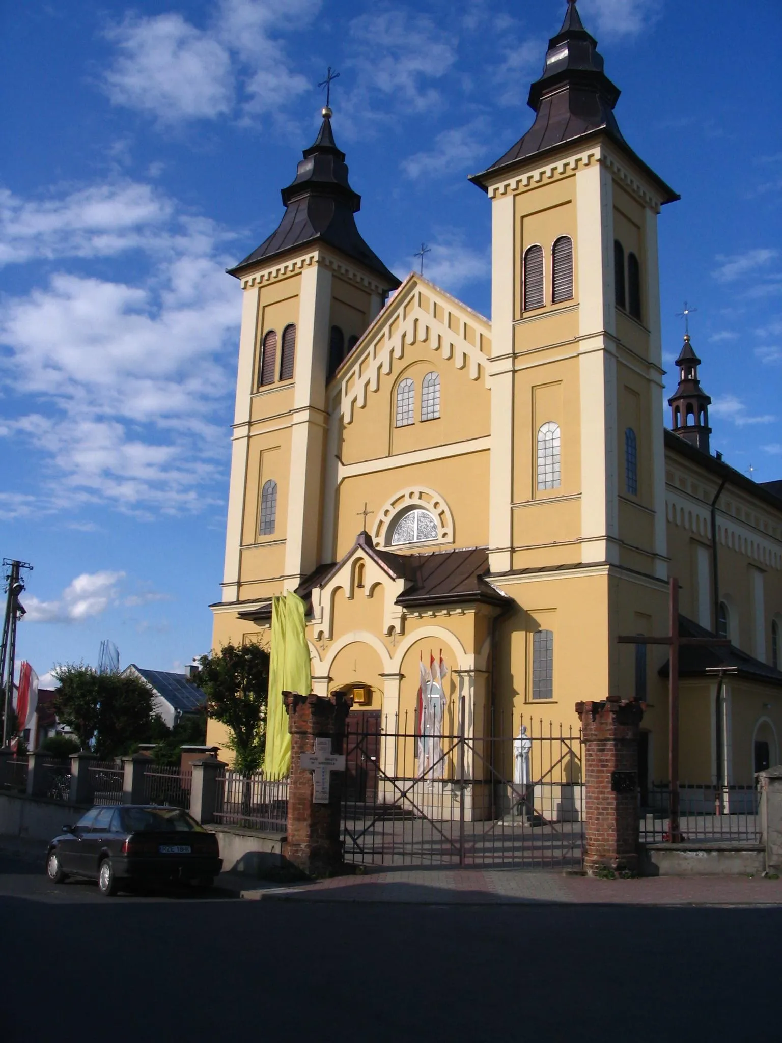 Photo showing: An old church in Głogów Małopolski (small city in south-eastern Poland)
