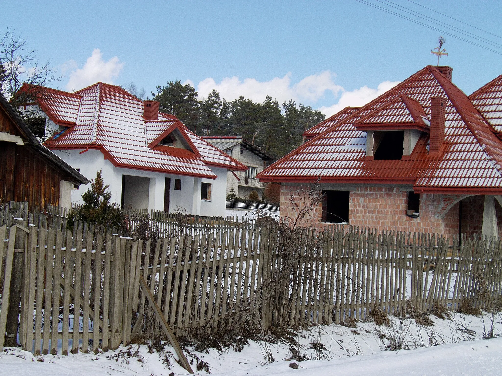 Photo showing: Boreczek - budynki nowej architektory