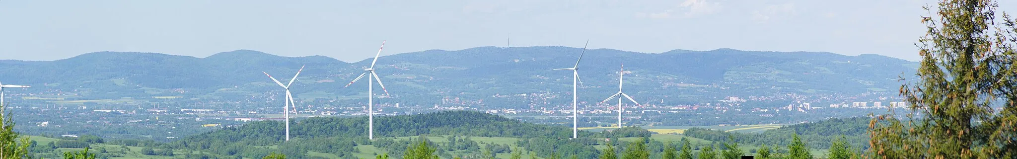 Photo showing: View of Krosno and its surroundings from the Franków Hill (534) - northern direction.