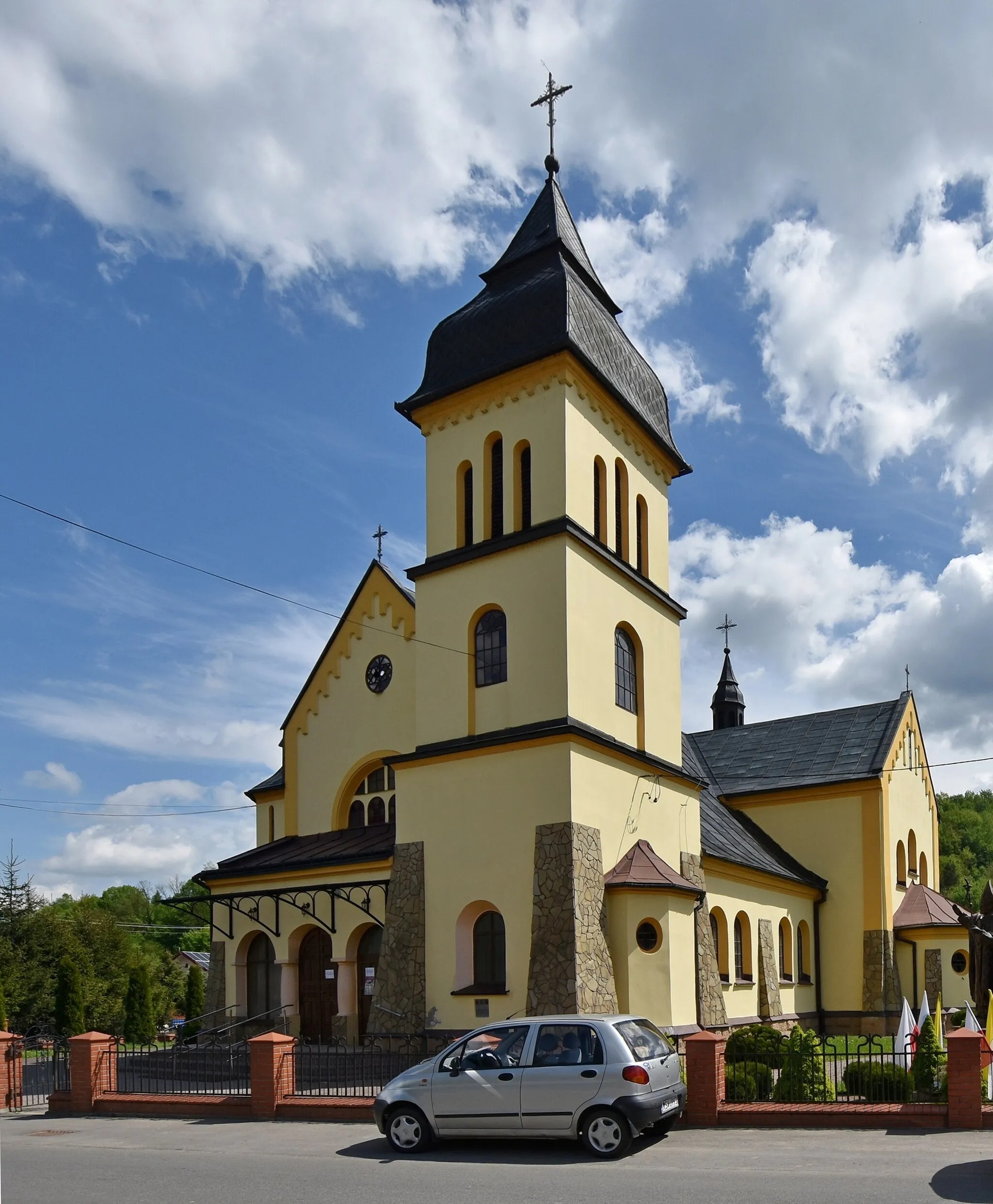 Photo showing: Tarnawa Górna, kościół św. Wojciecha